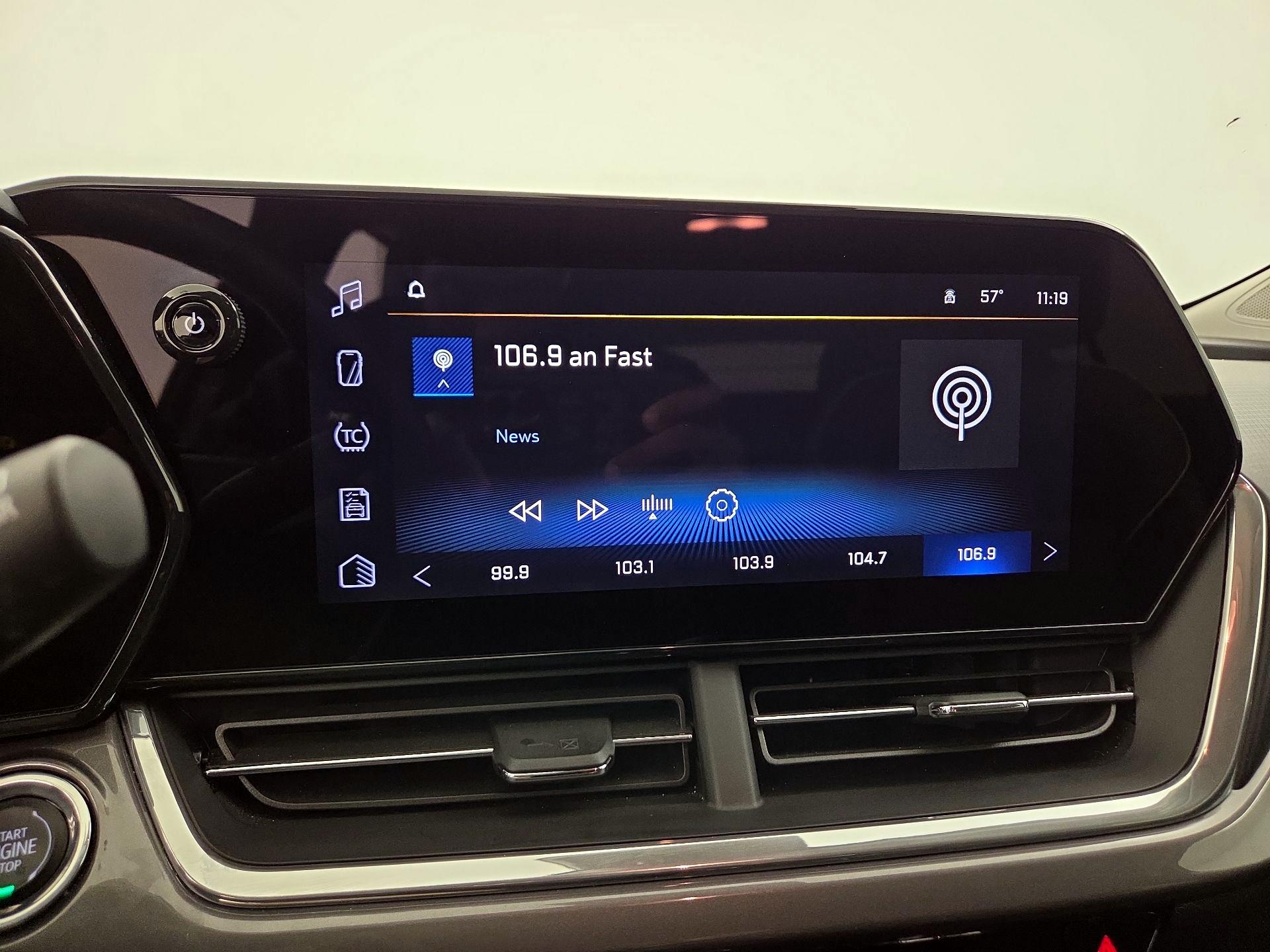 Thumbnail: 2025 Chevrolet Trax - 15