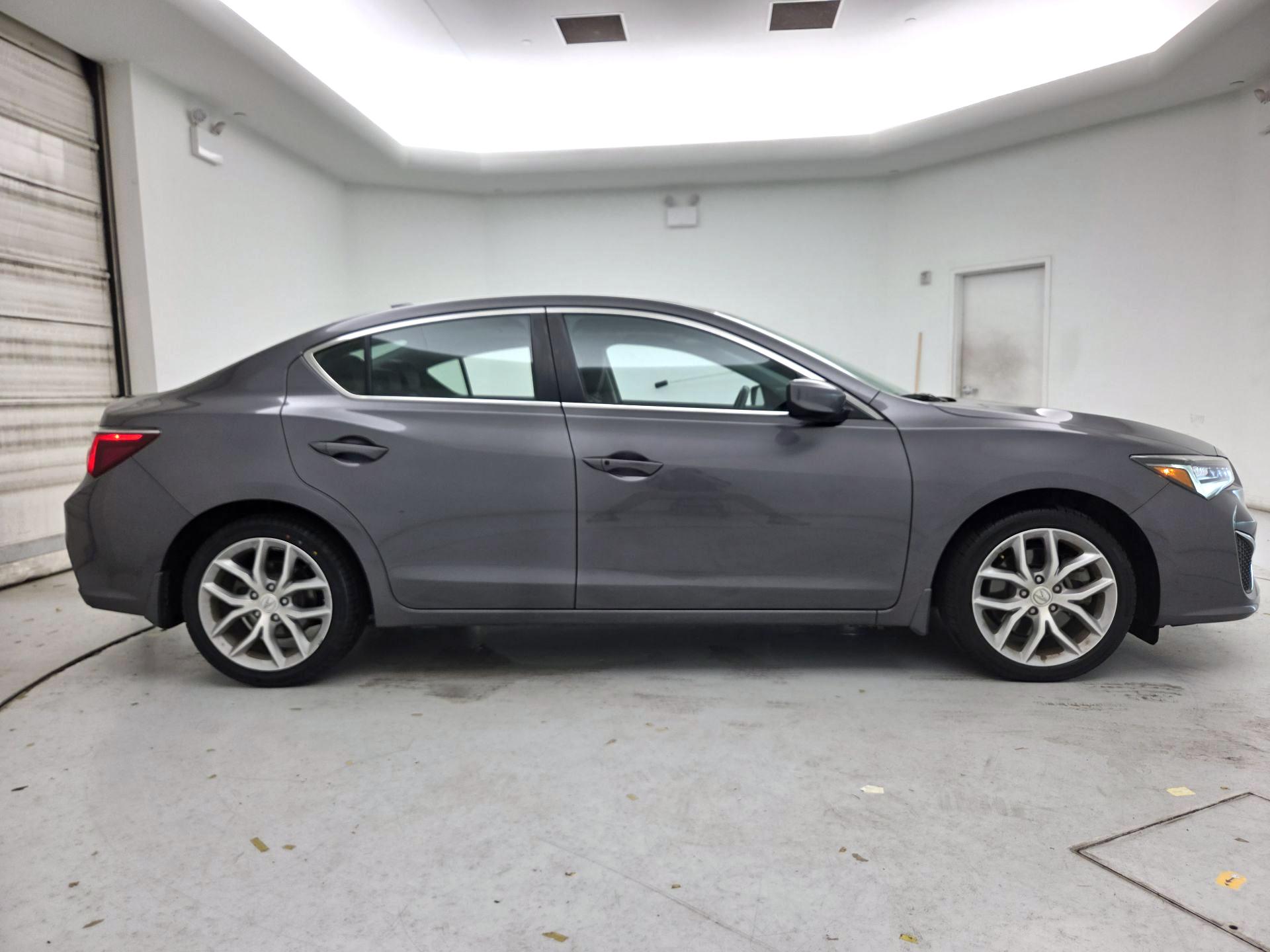 Thumbnail: 2021 Acura ILX - 4