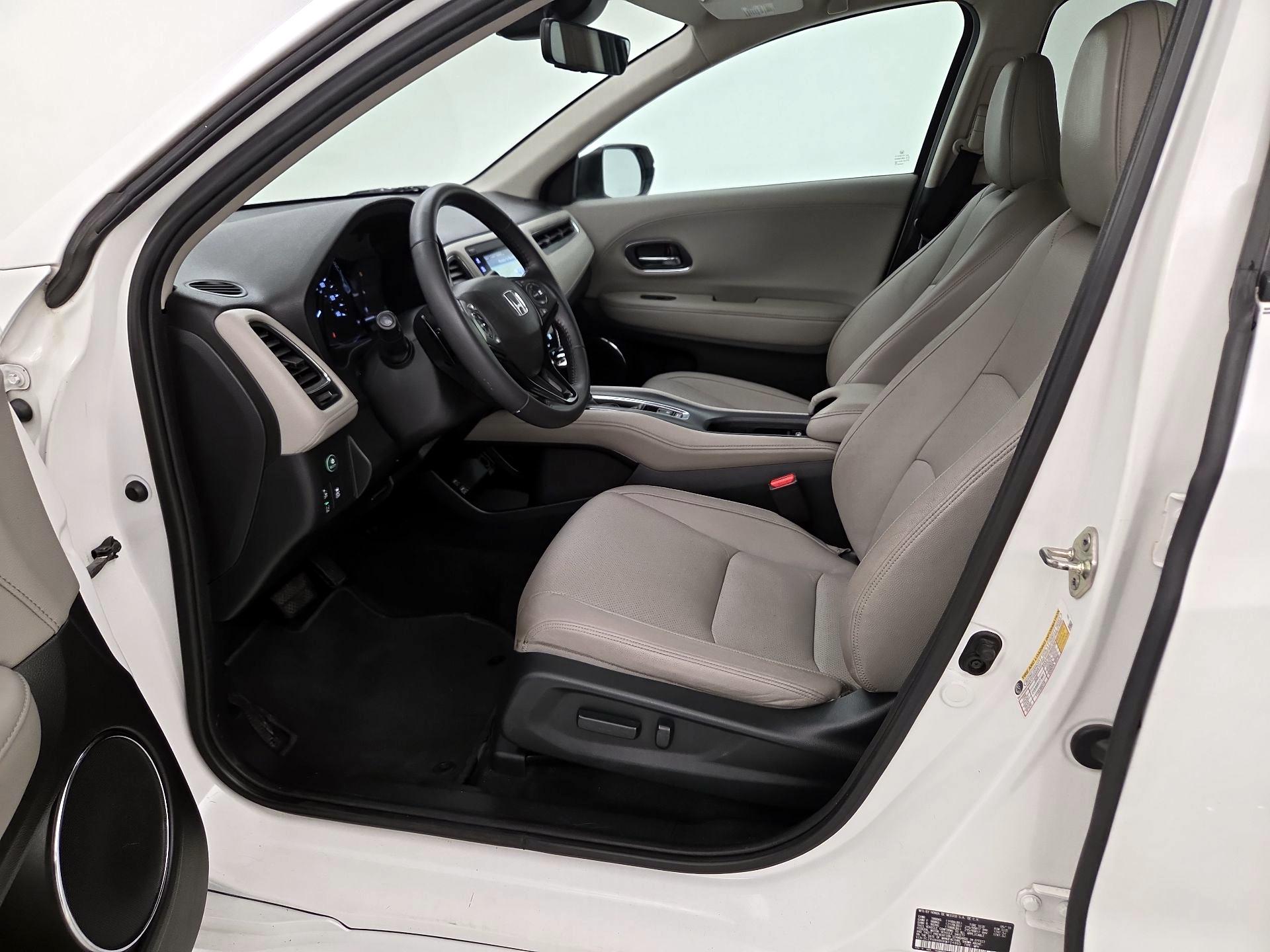 Thumbnail: 2019 Honda HR-V - 11