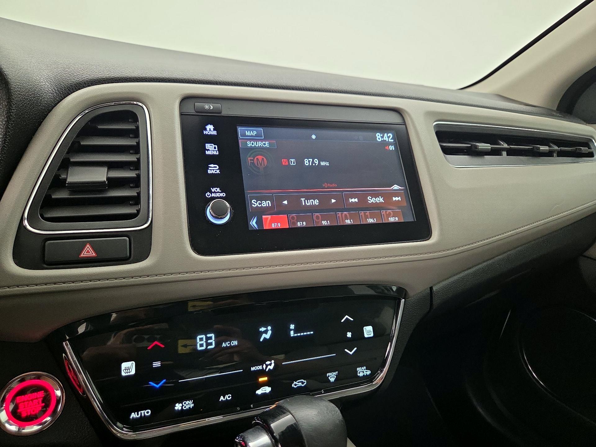 Thumbnail: 2019 Honda HR-V - 16