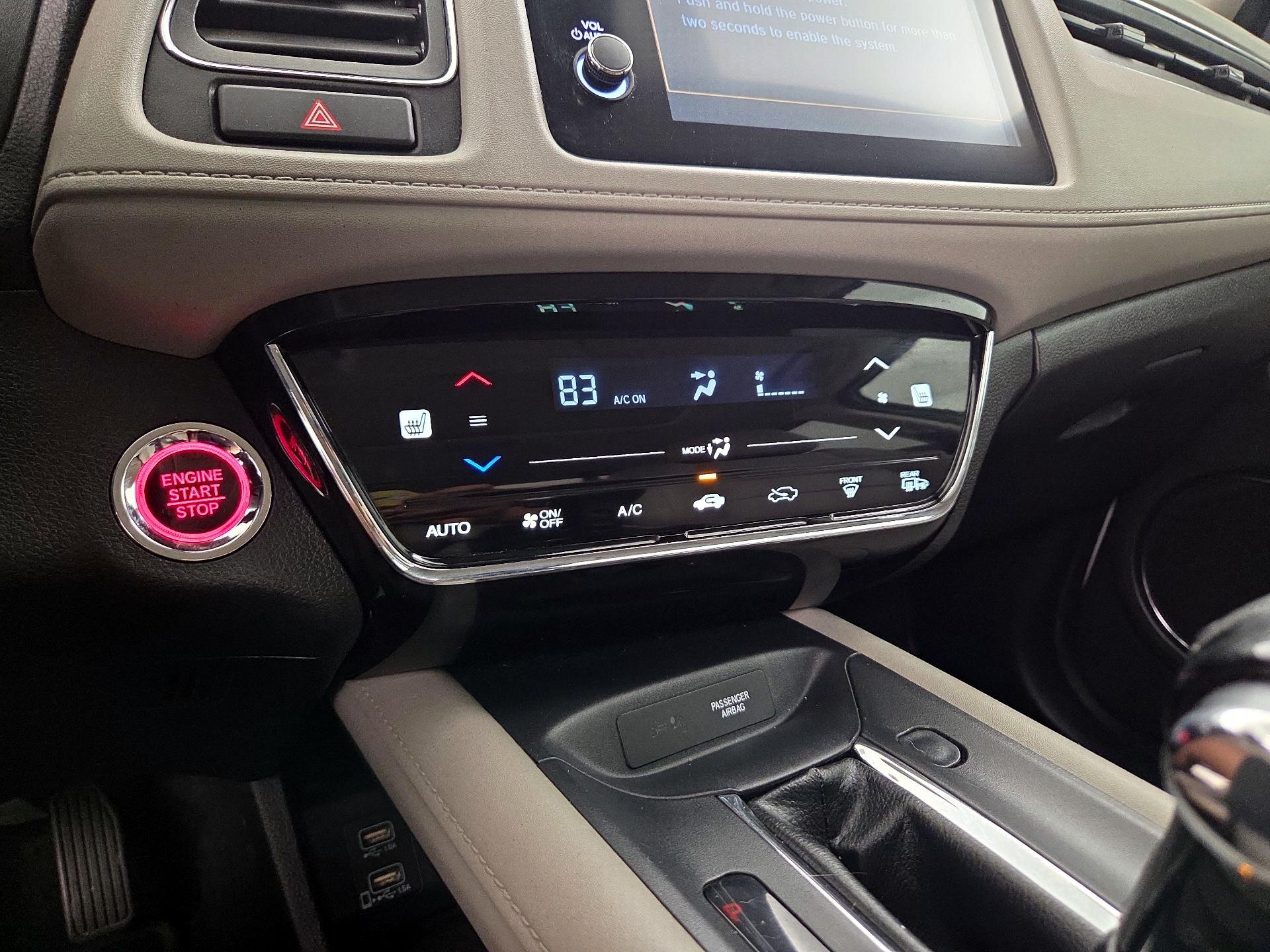 Thumbnail: 2019 Honda HR-V - 17