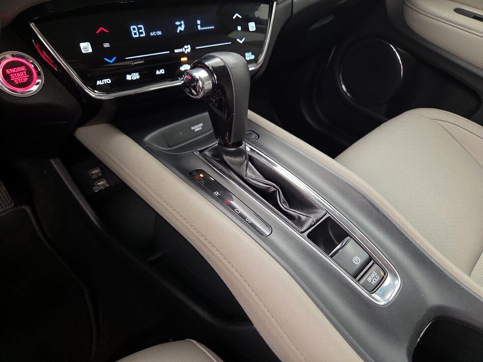 Thumbnail: 2019 Honda HR-V - 18