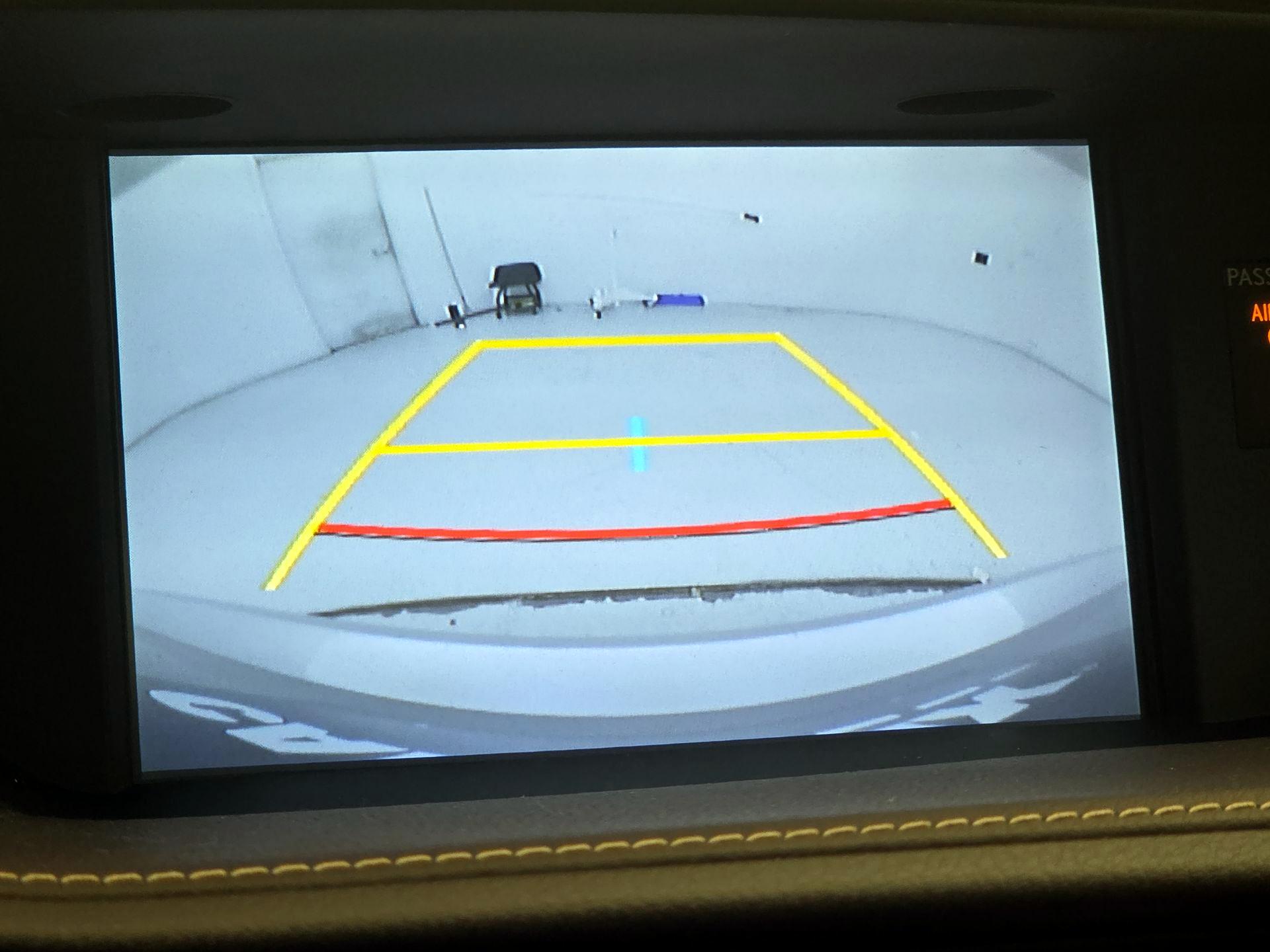 Thumbnail: 2016 Lexus ES - 13