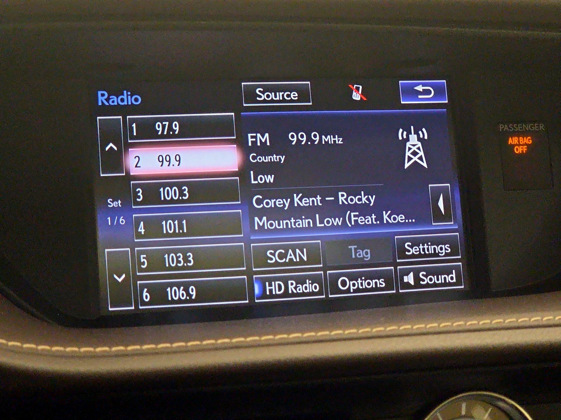 Thumbnail: 2016 Lexus ES - 14