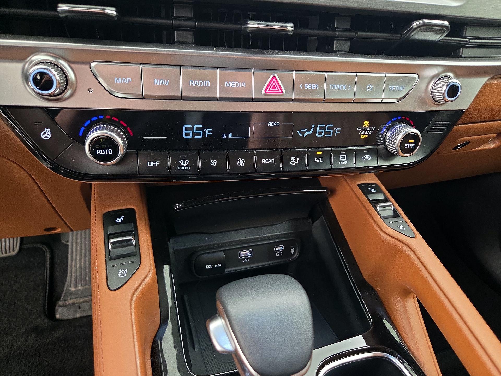 Thumbnail: 2024 Kia Telluride - 16
