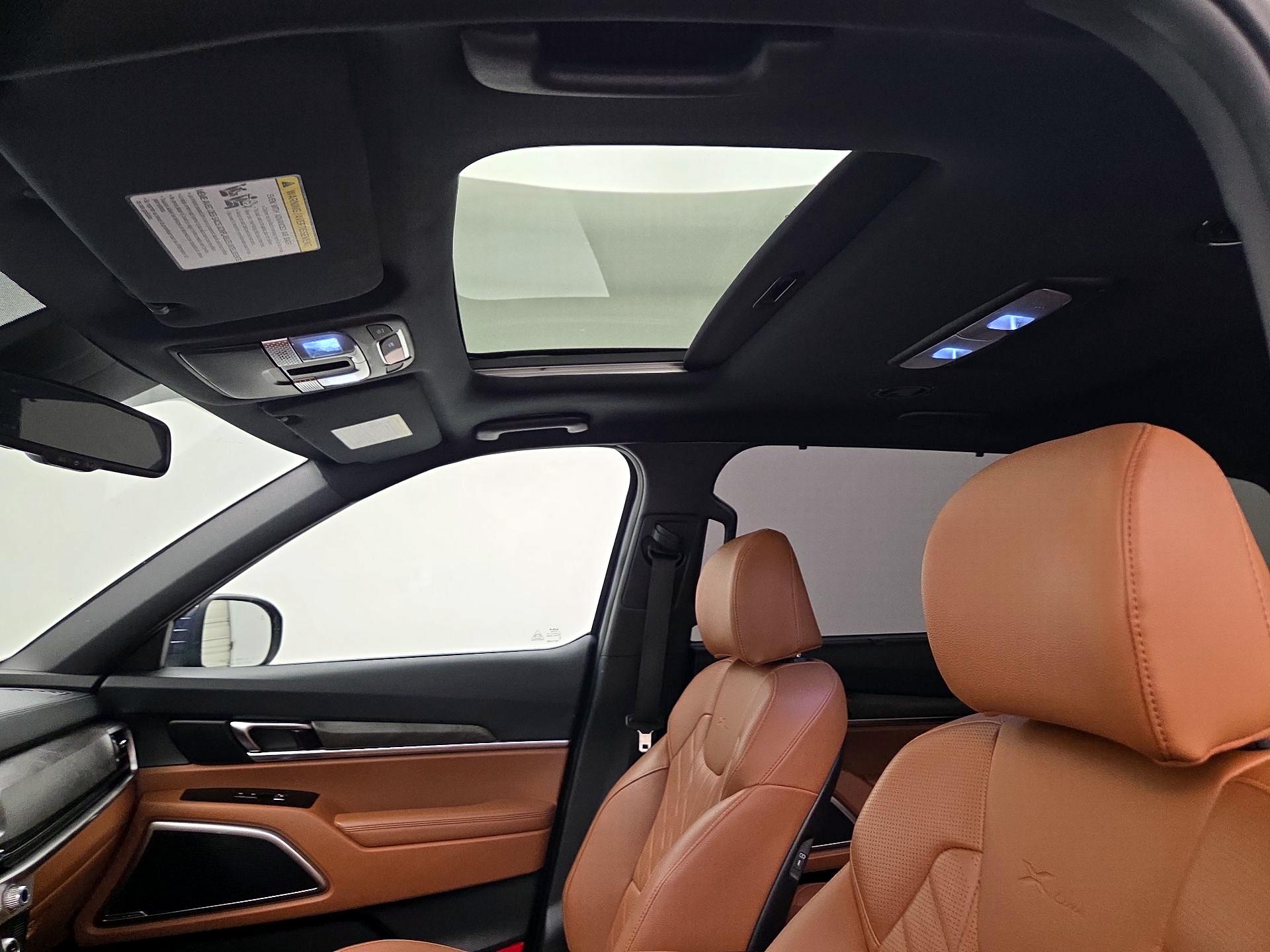 Thumbnail: 2024 Kia Telluride - 19
