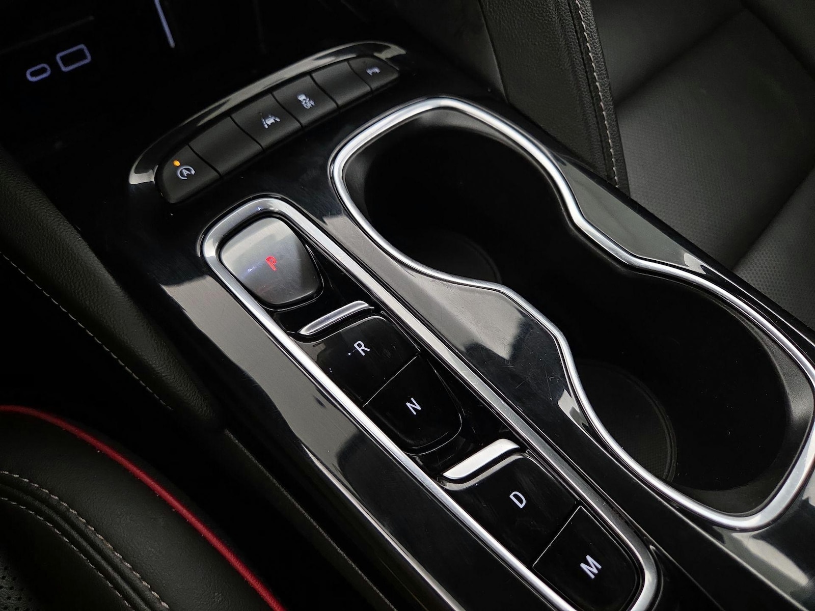 2023 Buick Envision Essence - Photo 16