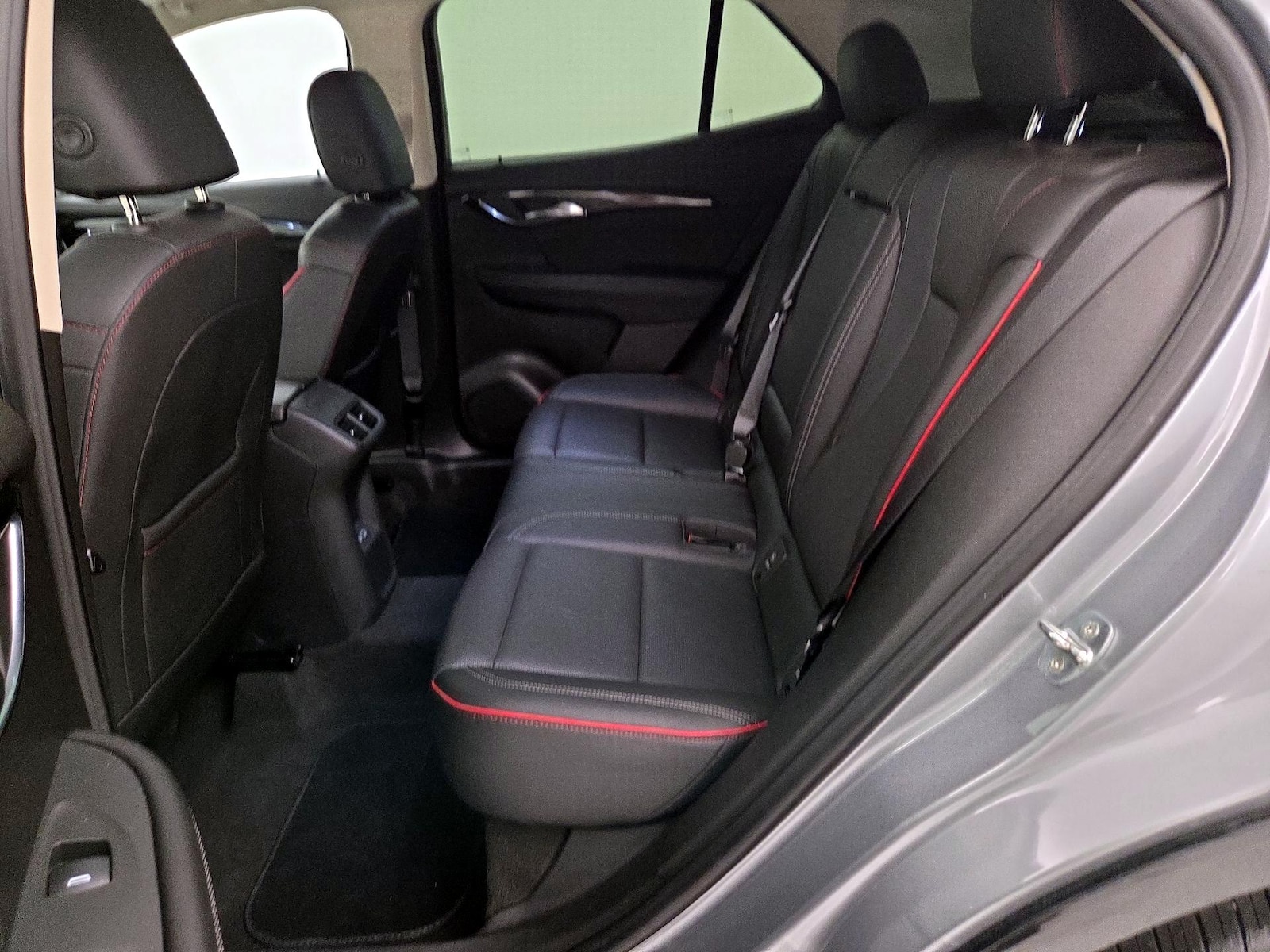 2023 Buick Envision Essence - Photo 18