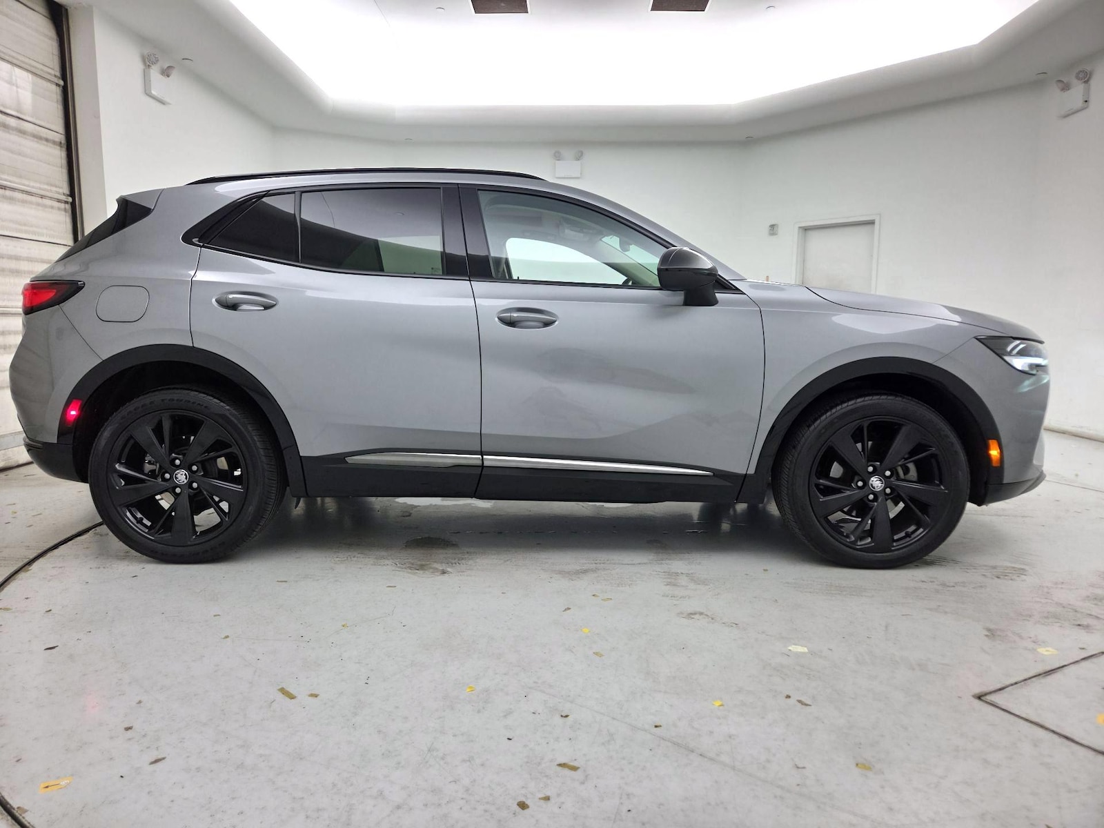 2023 Buick Envision Essence - Photo 4