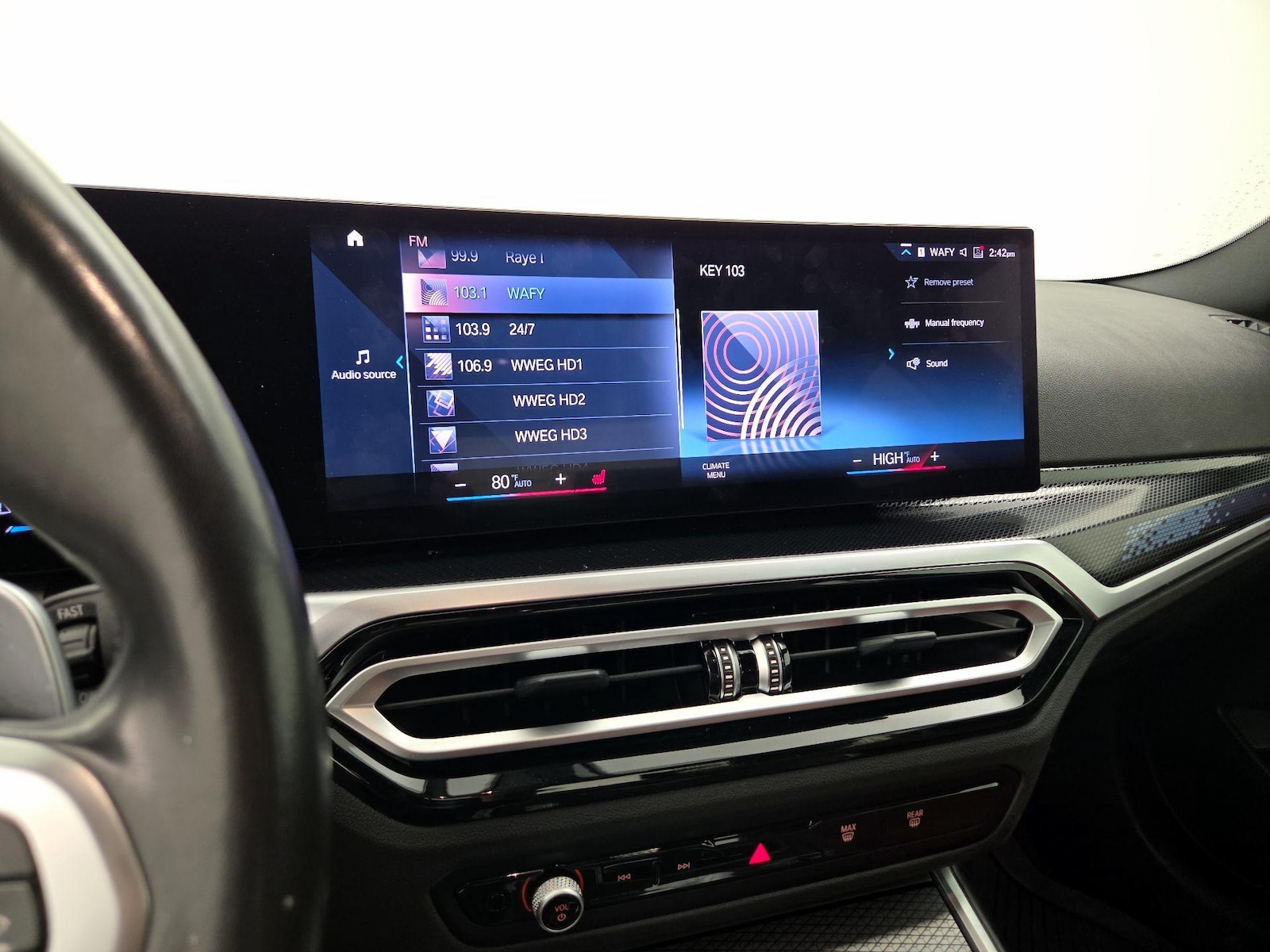 2023 BMW 2 Series 230i - Photo 17