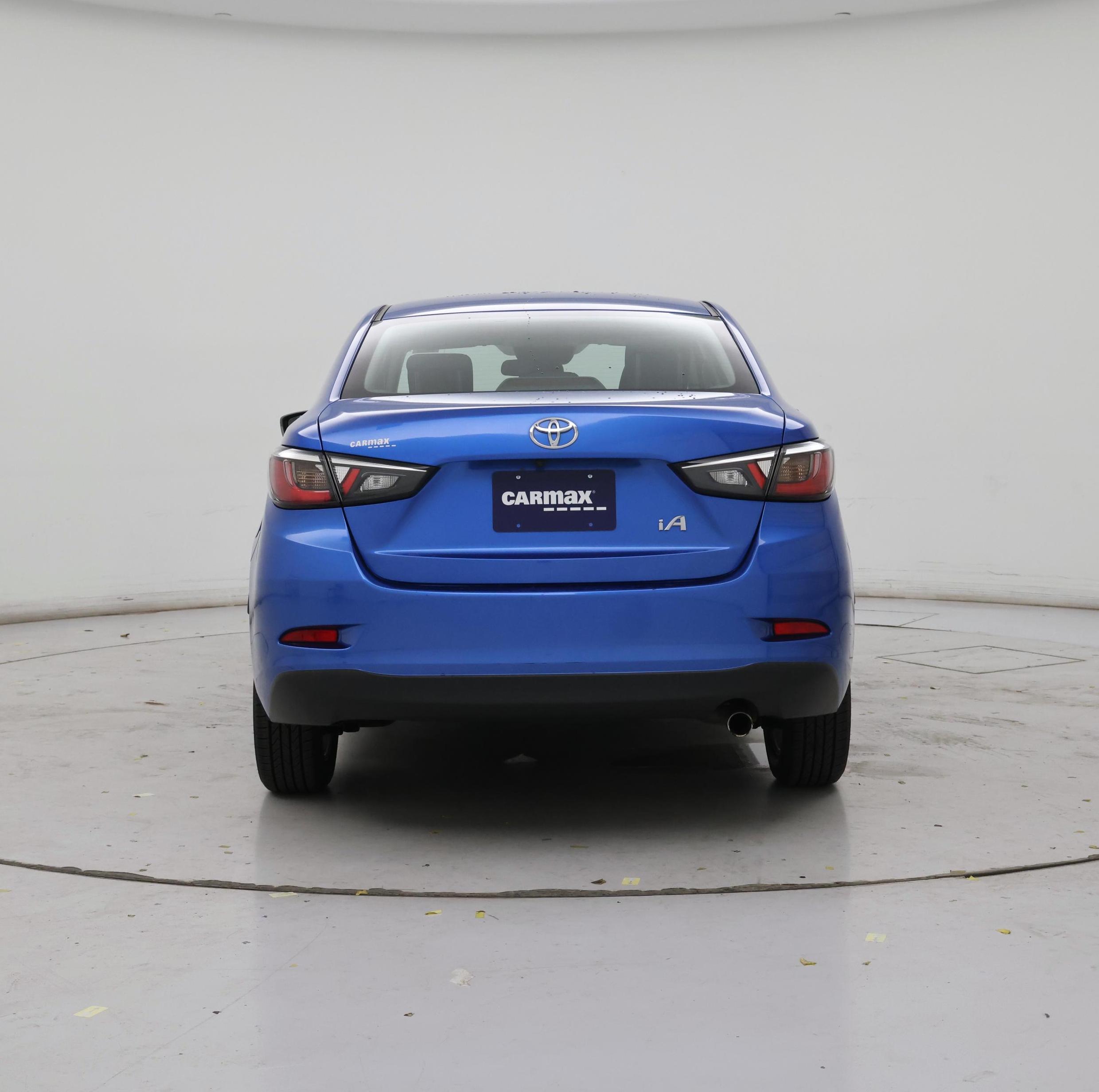 Thumbnail: 2017 Toyota Yaris iA - 6