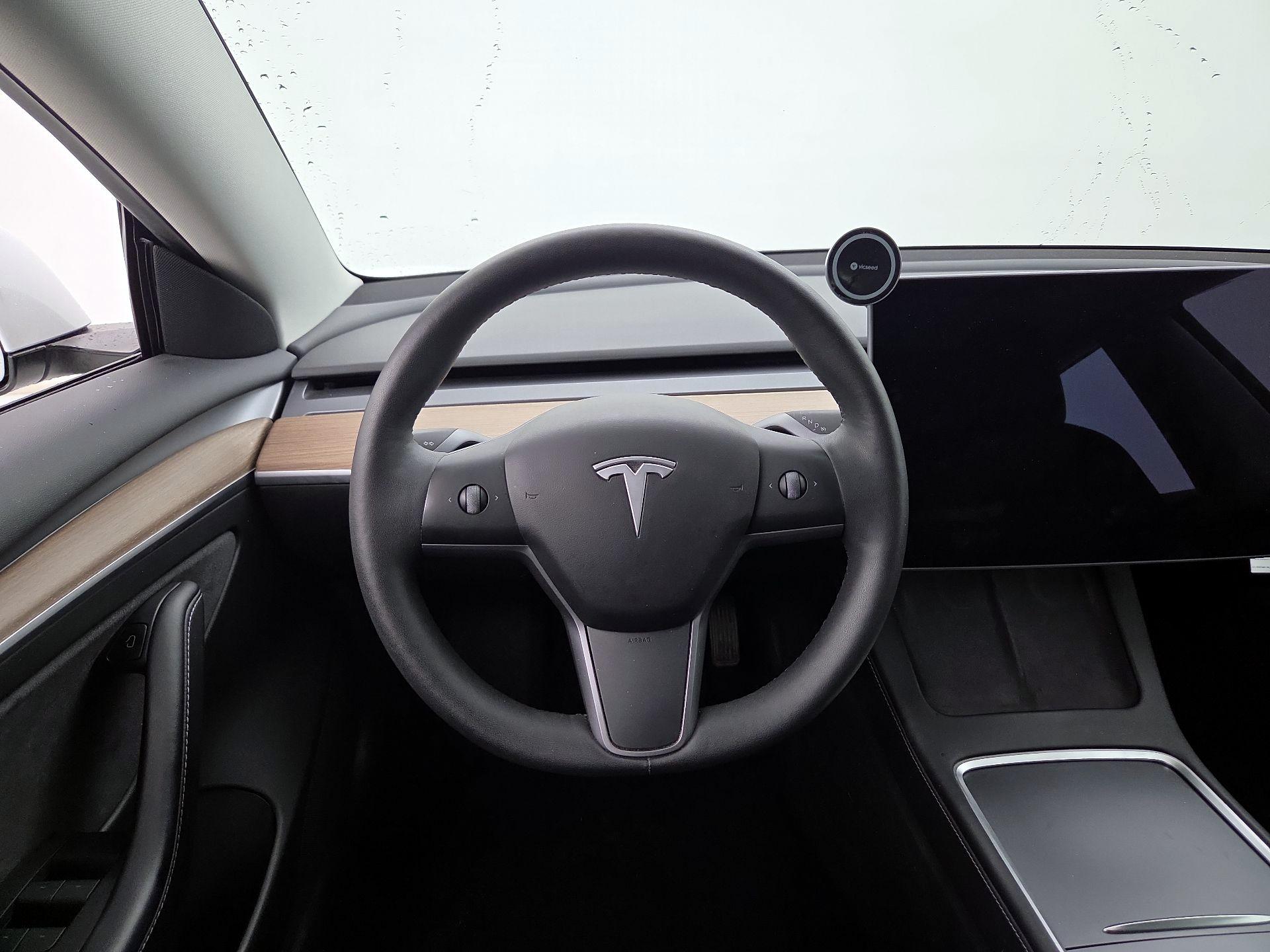 Thumbnail: 2022 Tesla Model 3 - 10