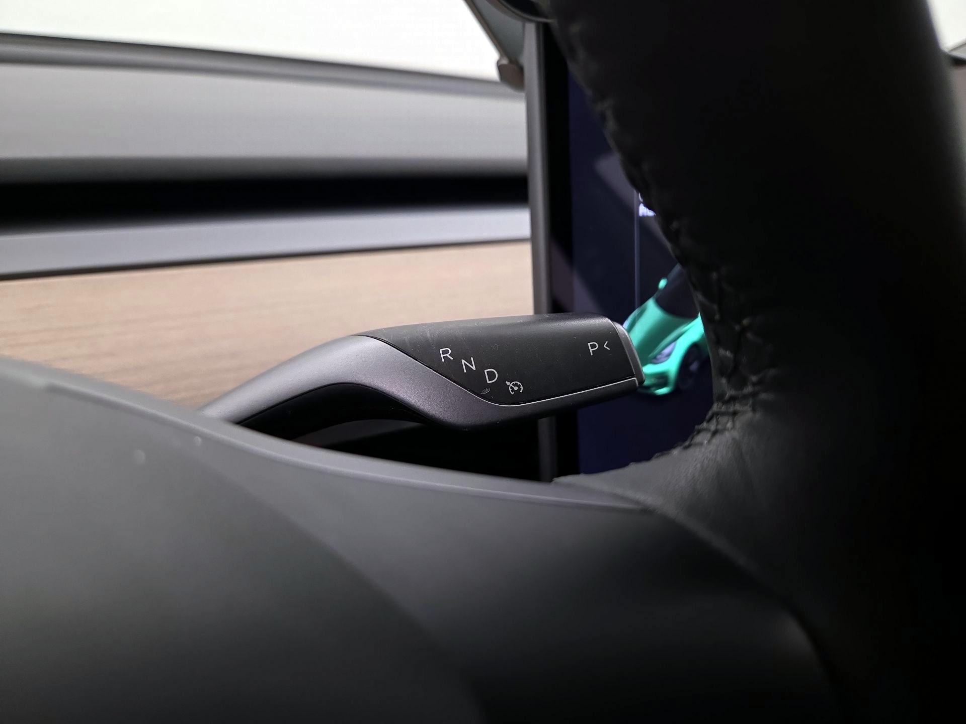 Thumbnail: 2022 Tesla Model 3 - 17