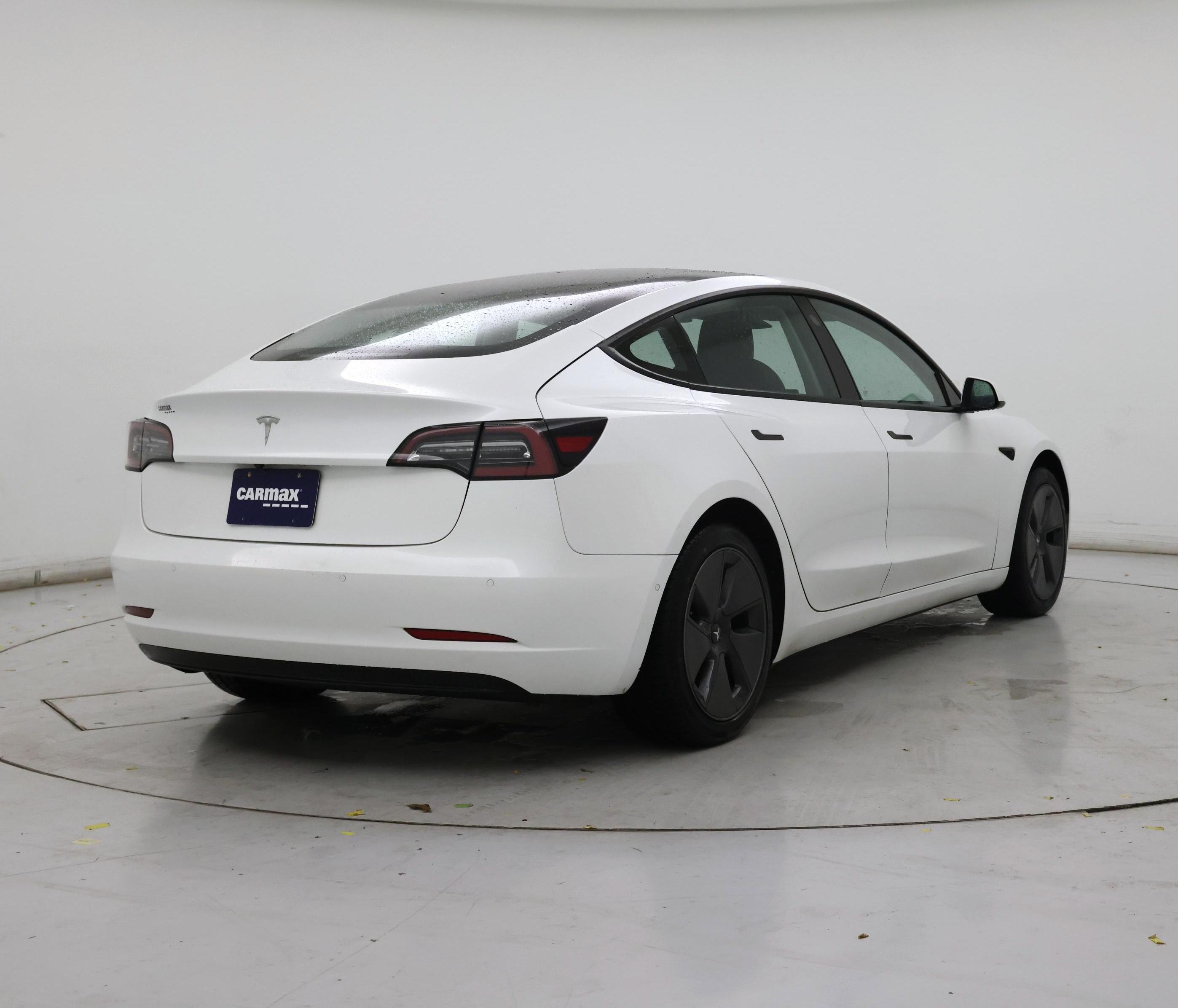 Thumbnail: 2022 Tesla Model 3 - 8