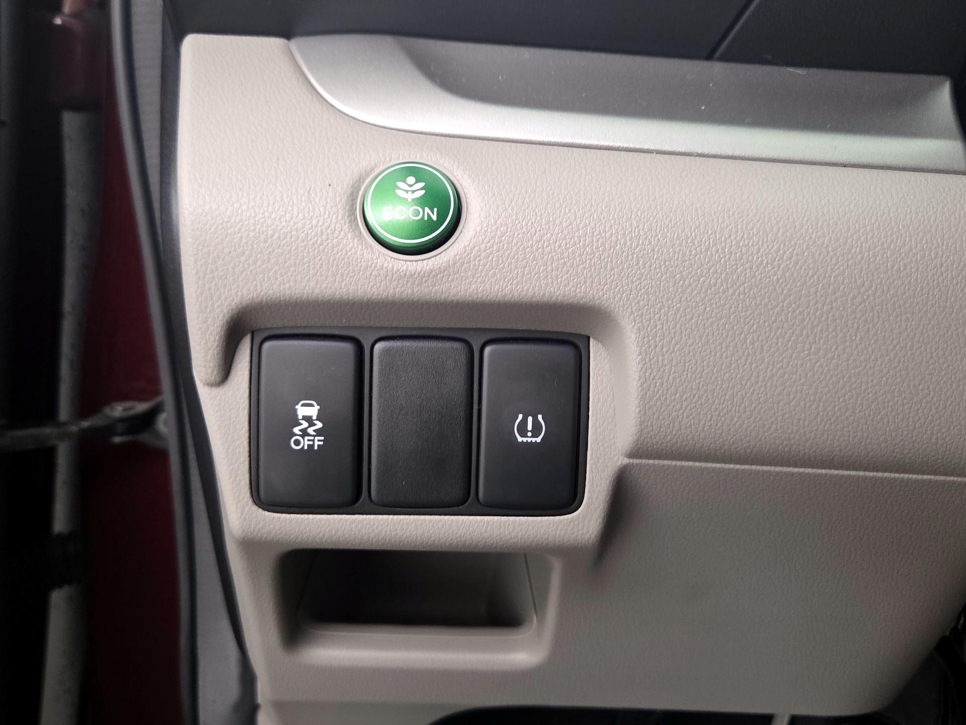 Thumbnail: 2014 Honda CR-V - 13