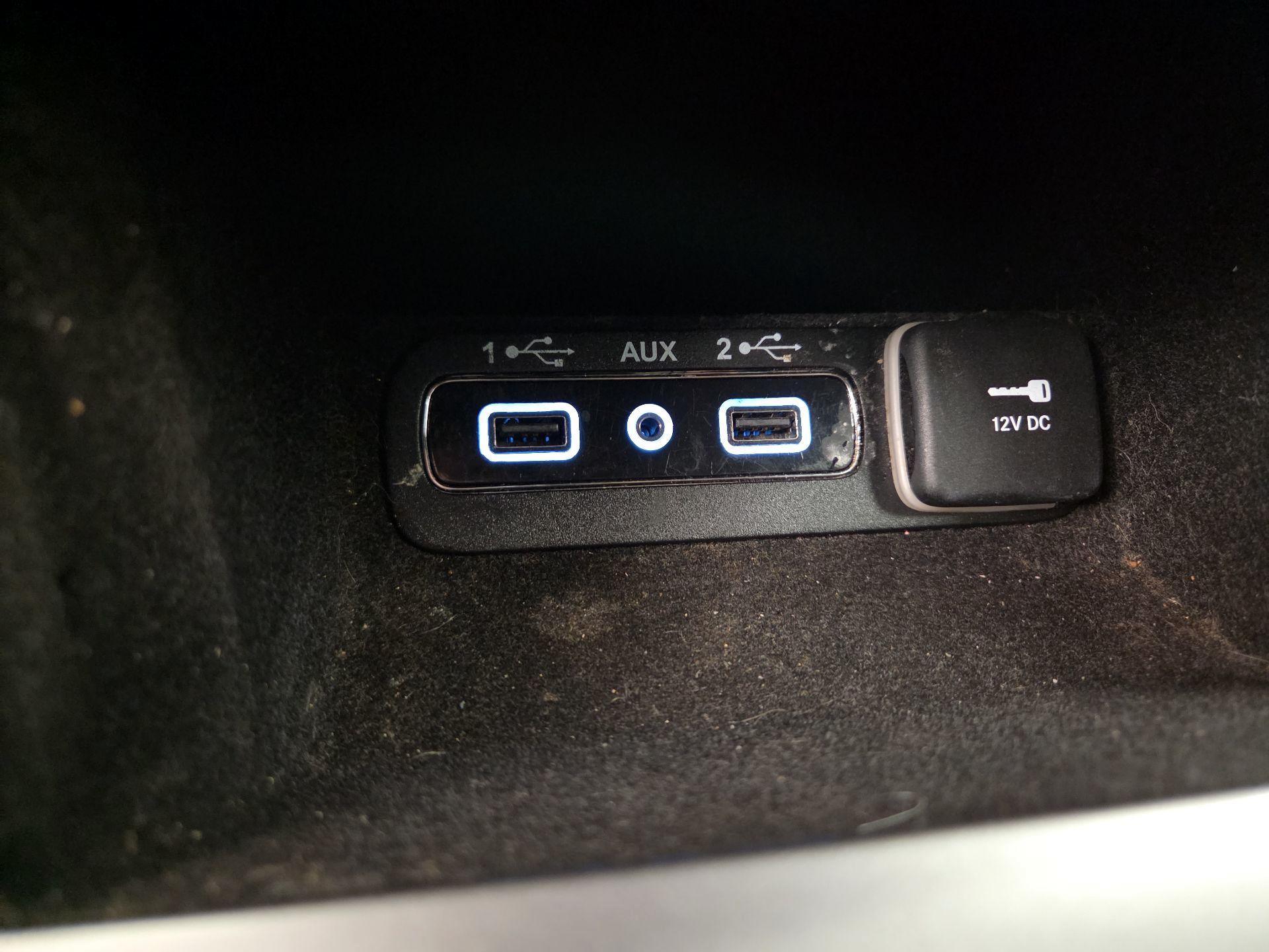 Thumbnail: 2018 Jeep Grand Cherokee - 19