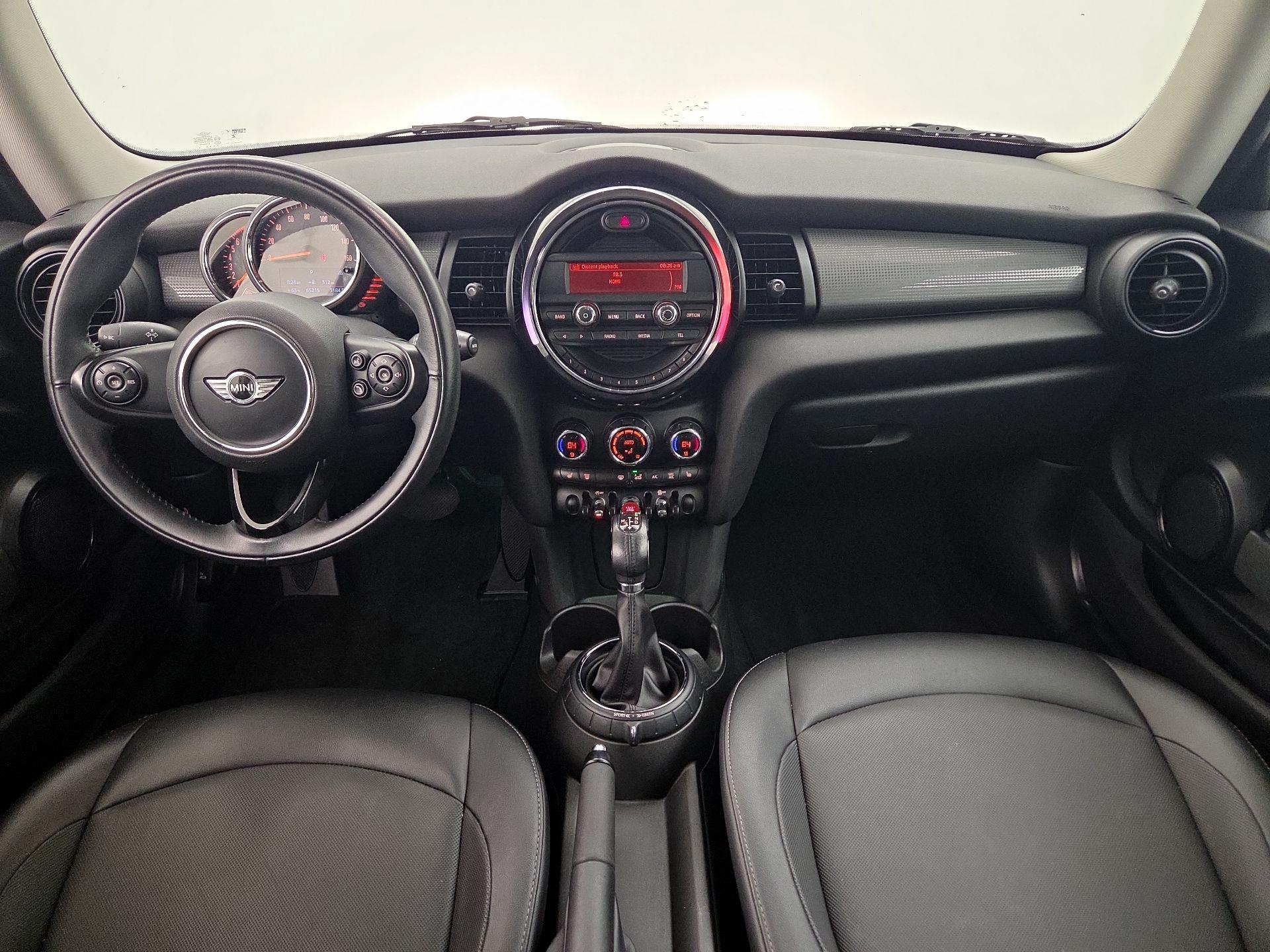 Thumbnail: 2015 MINI Cooper Hardtop - 9