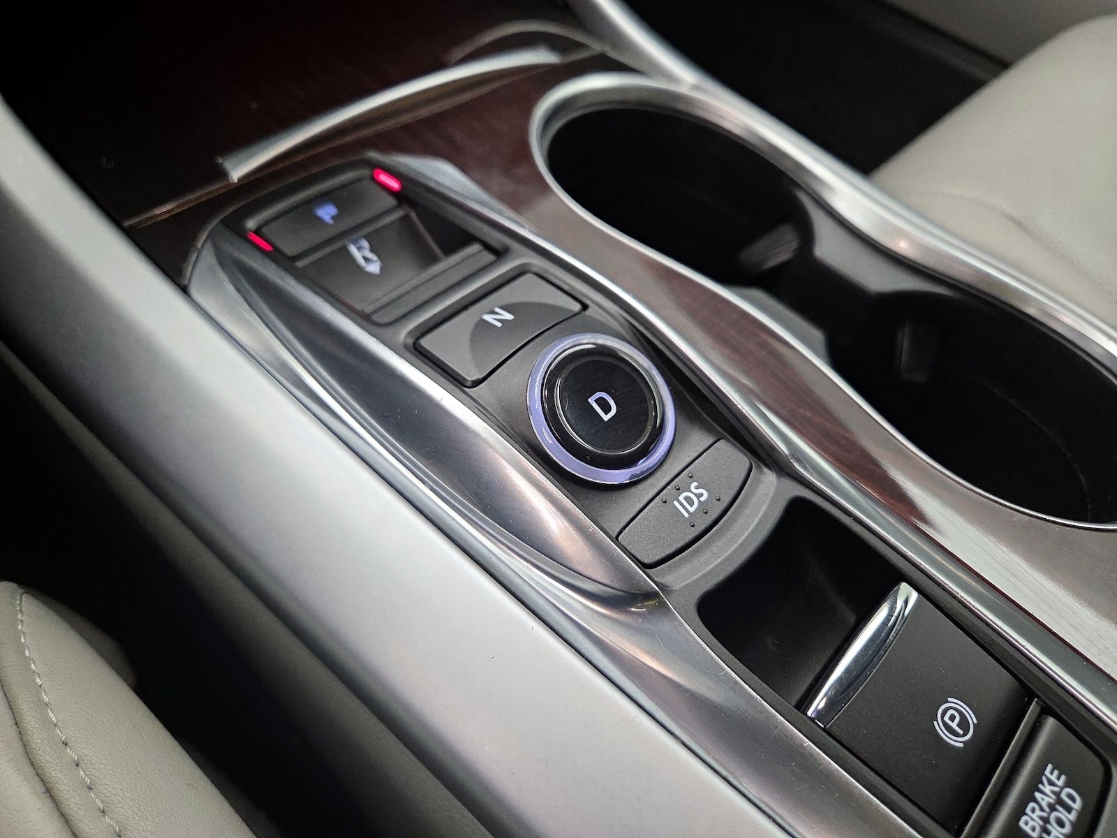 2015 Acura TLX Technology Package - Photo 18