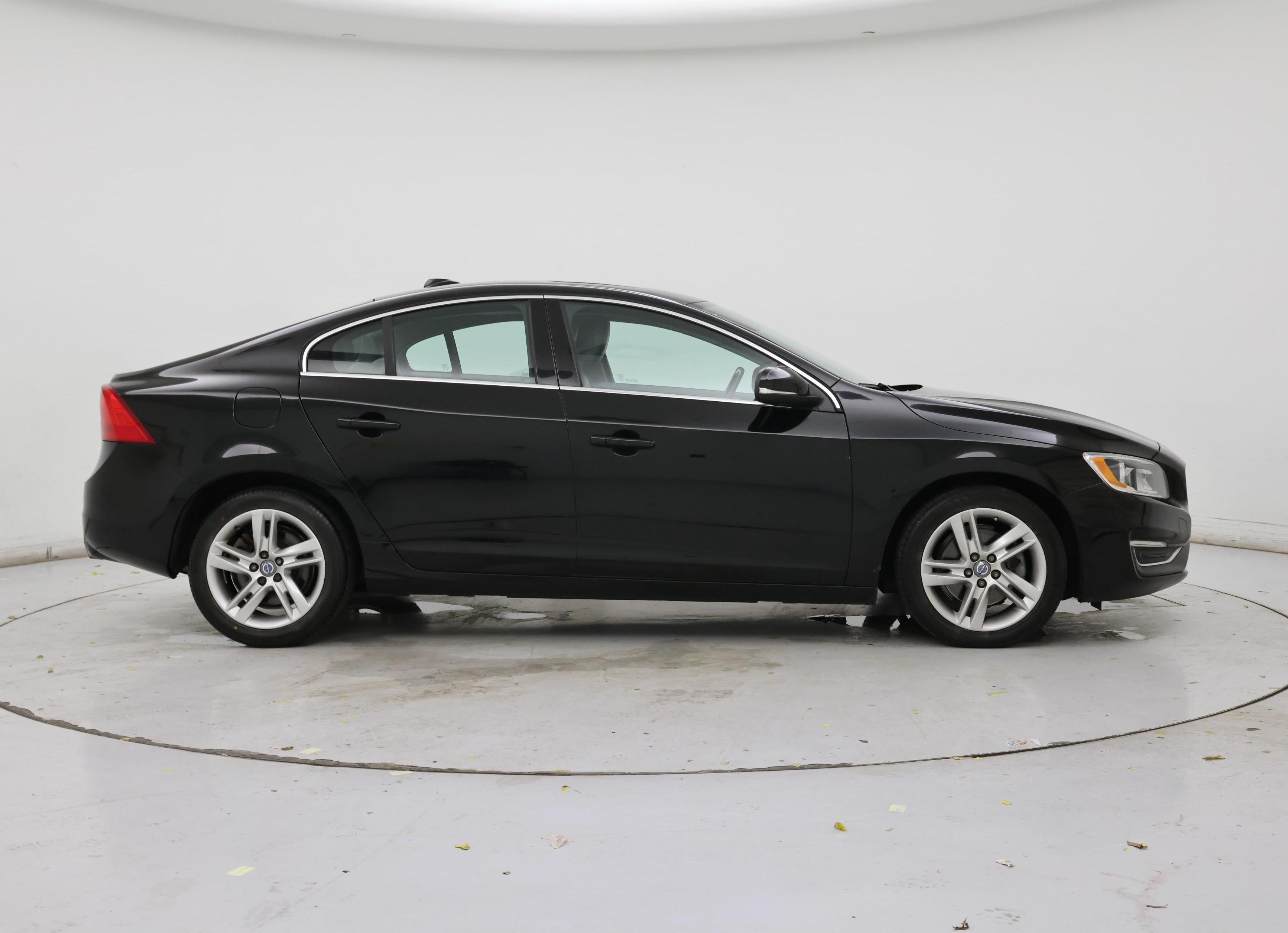 Thumbnail: 2015 Volvo S60 - 7