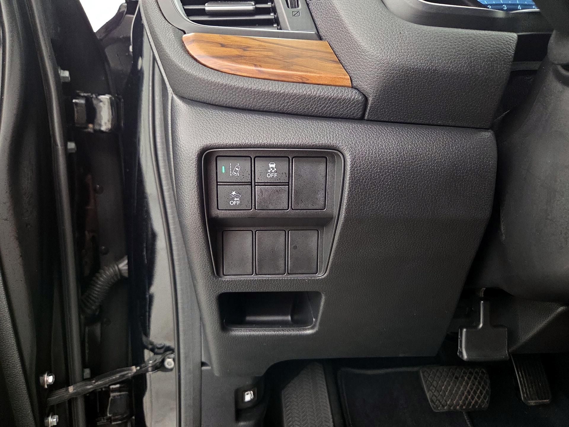 Thumbnail: 2018 Honda CR-V - 13