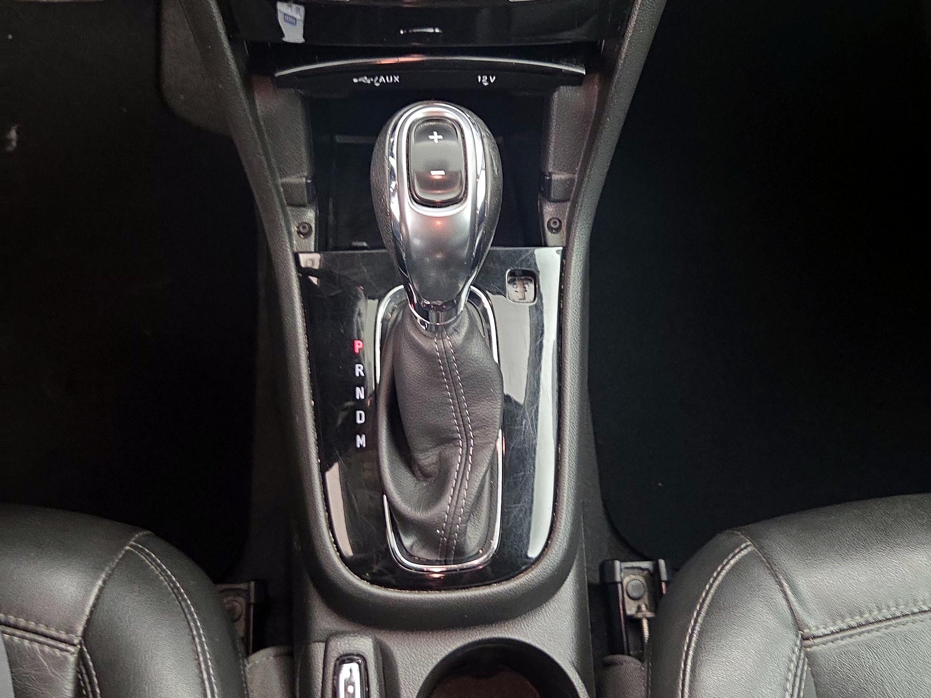 Thumbnail: 2020 Buick Encore - 17