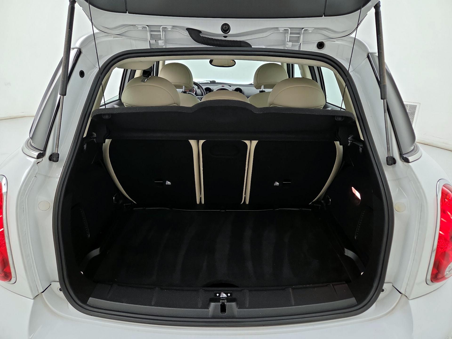 Thumbnail: 2016 MINI Cooper Countryman - 18