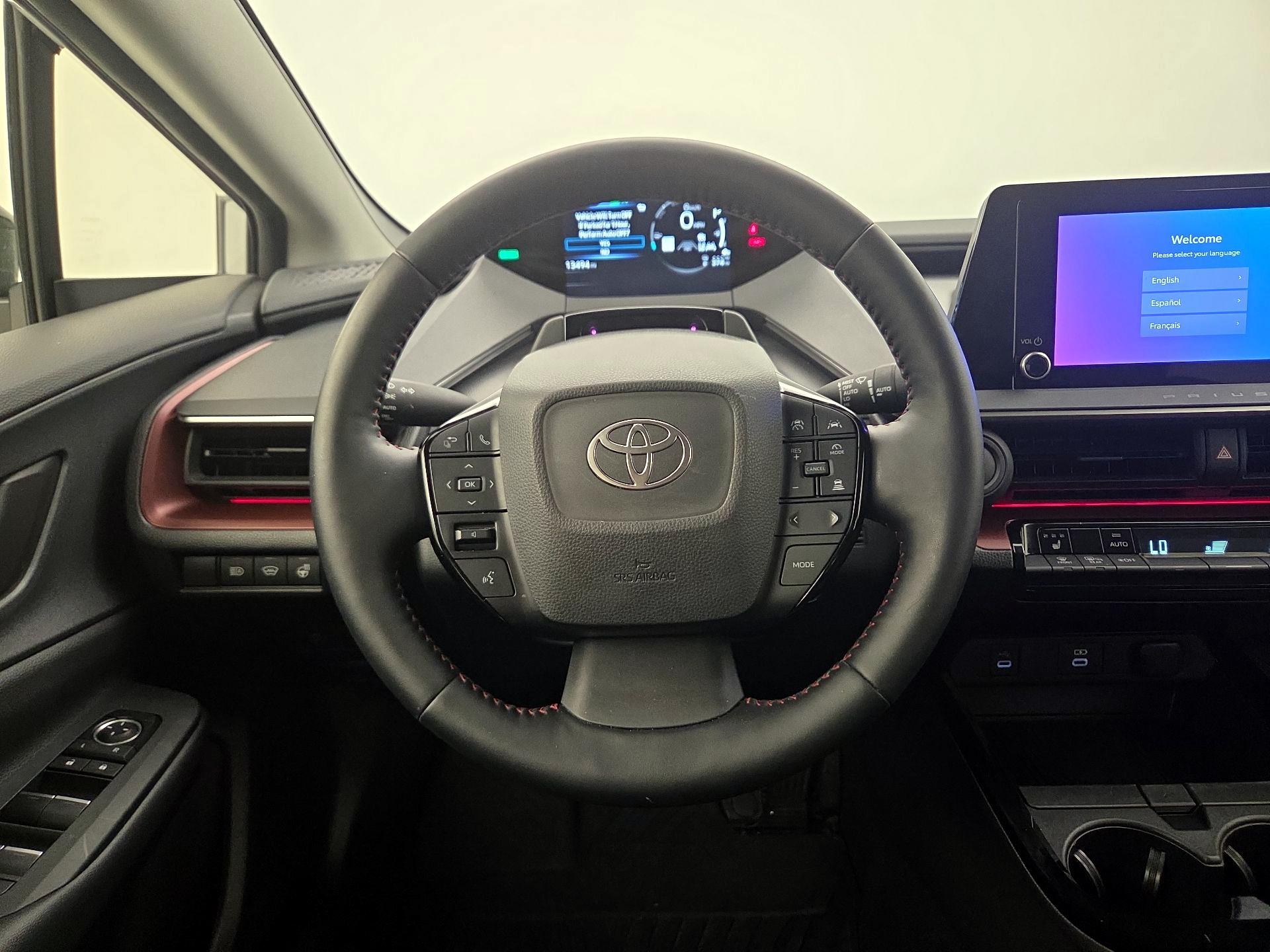 Thumbnail: 2024 Toyota Prius Prime - 10
