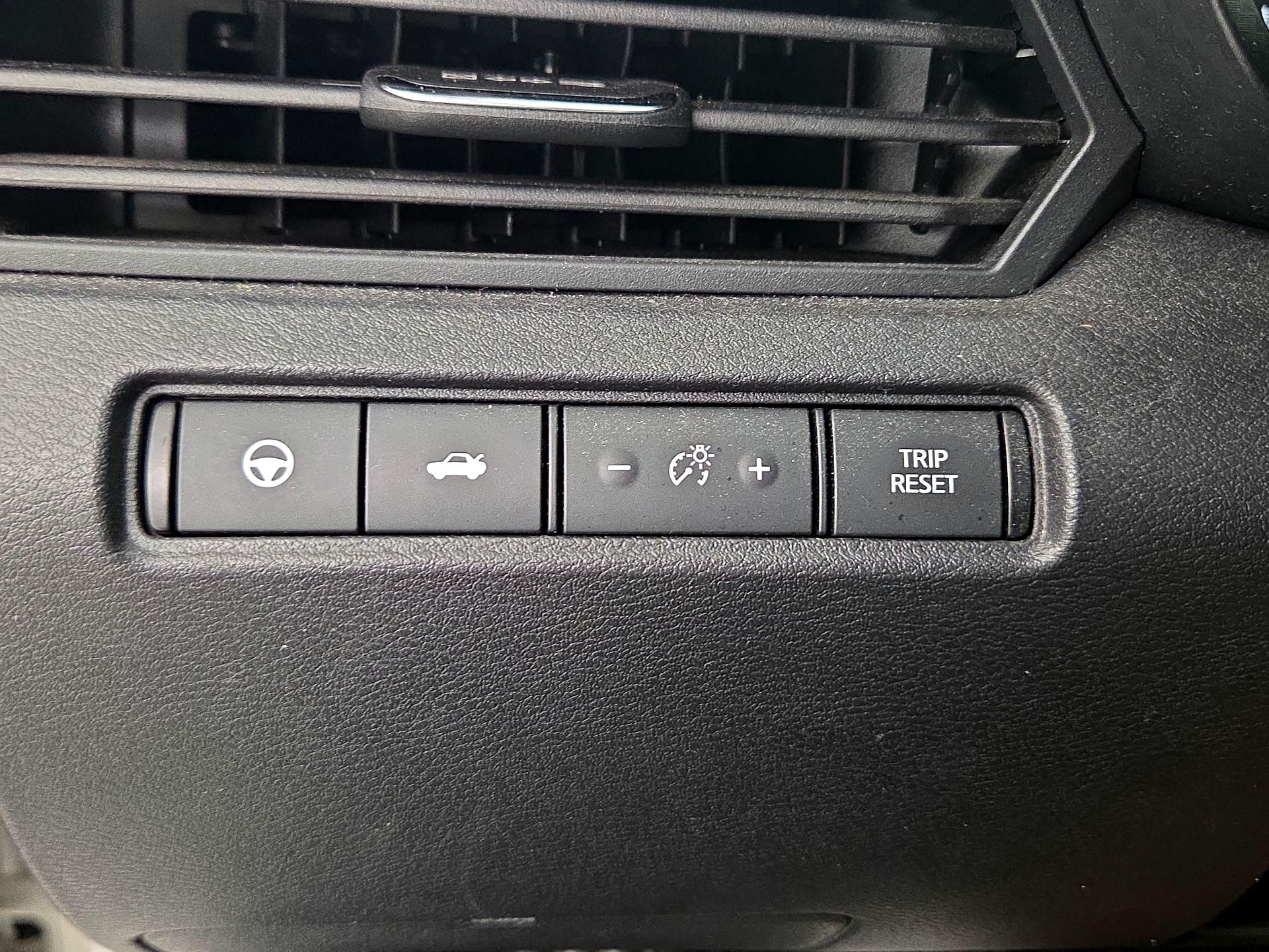 Thumbnail: 2019 Nissan Altima - 13