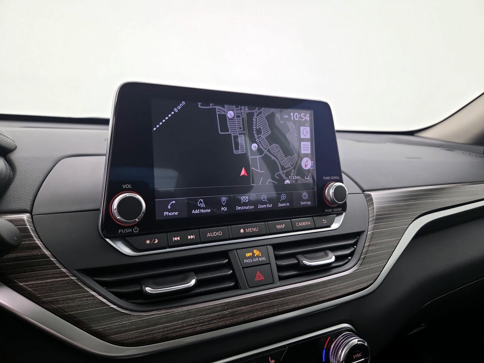 Thumbnail: 2019 Nissan Altima - 14