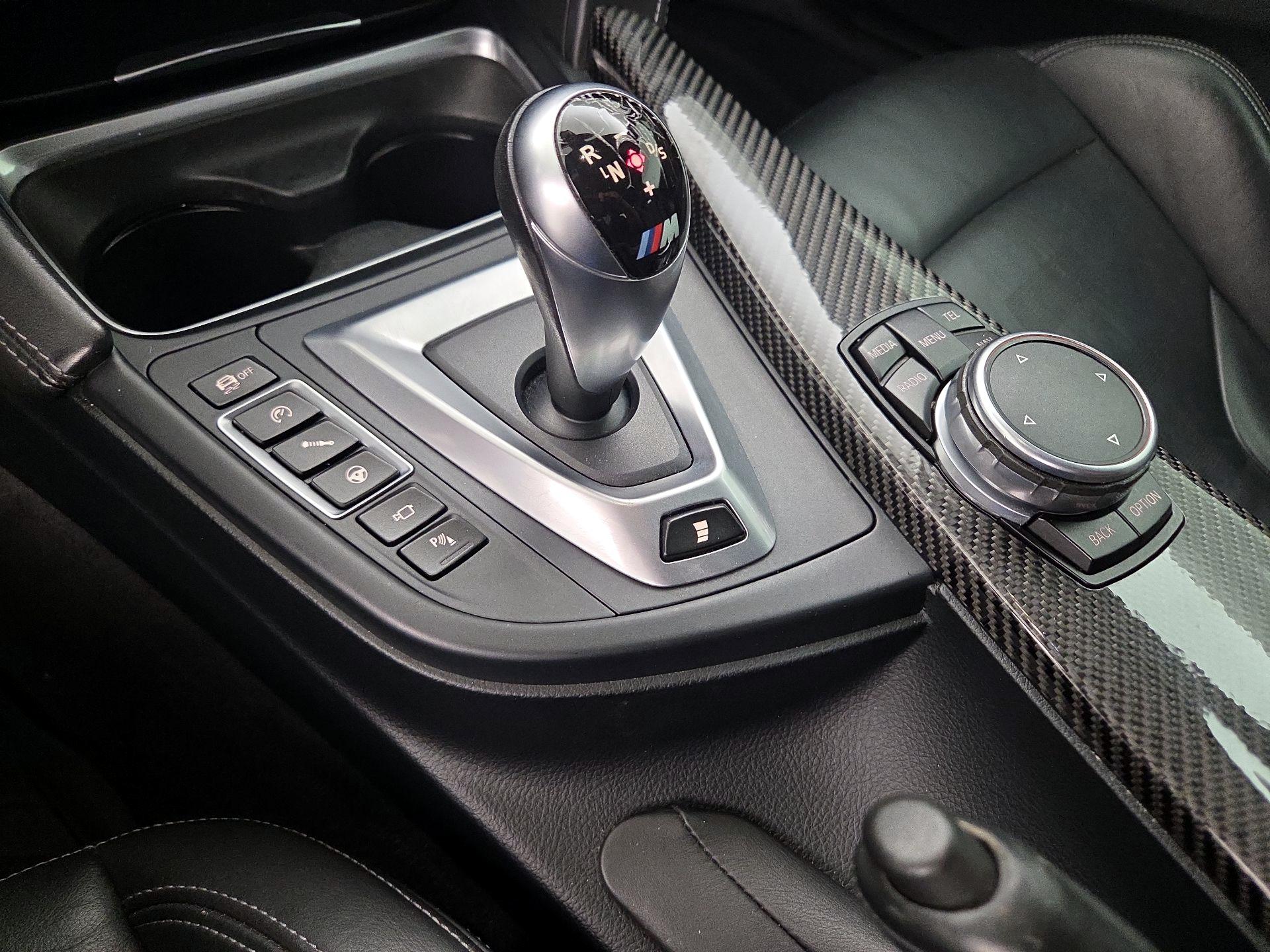Thumbnail: 2015 BMW M4 - 18