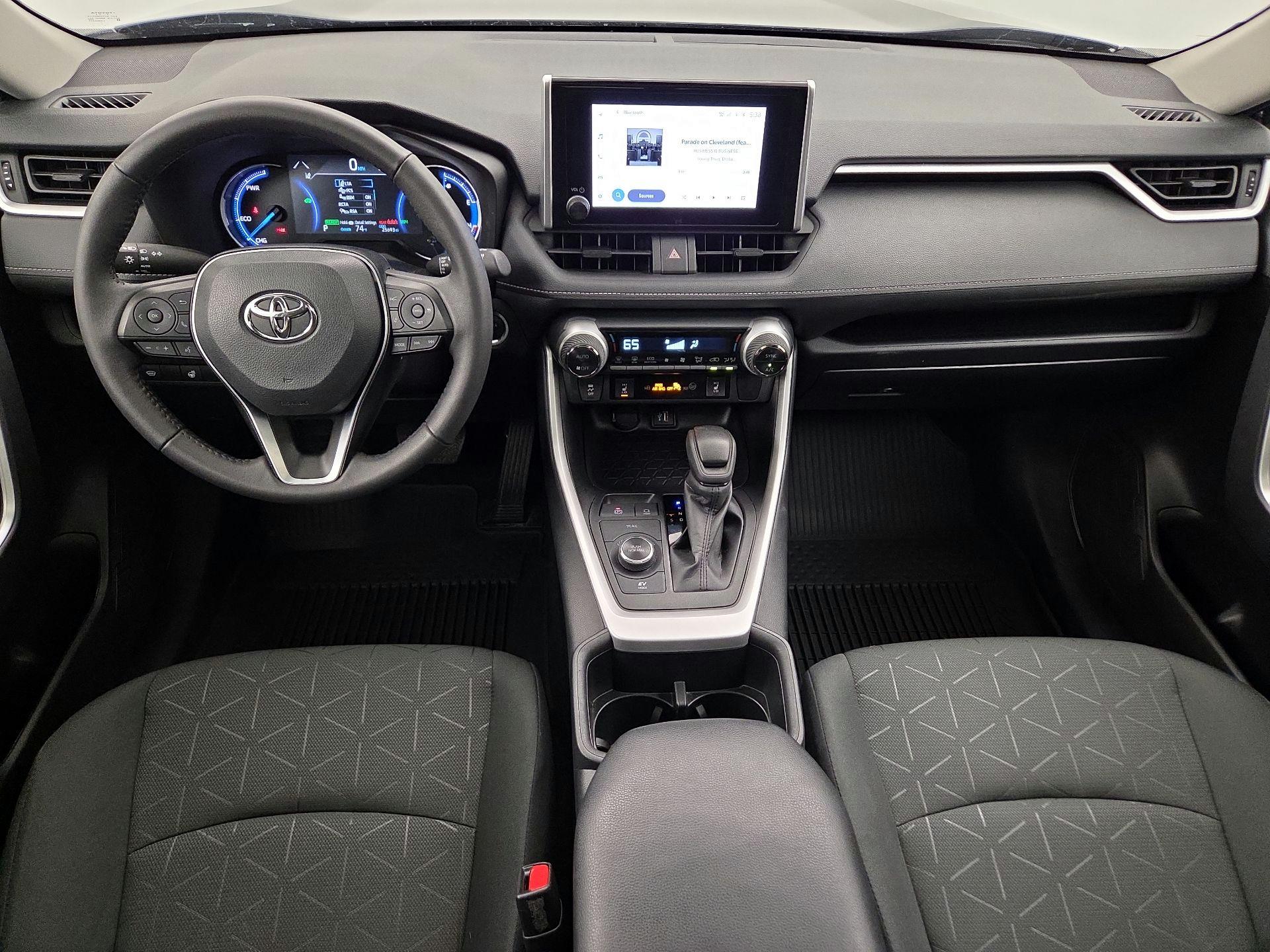 Thumbnail: 2024 Toyota RAV4 - 9