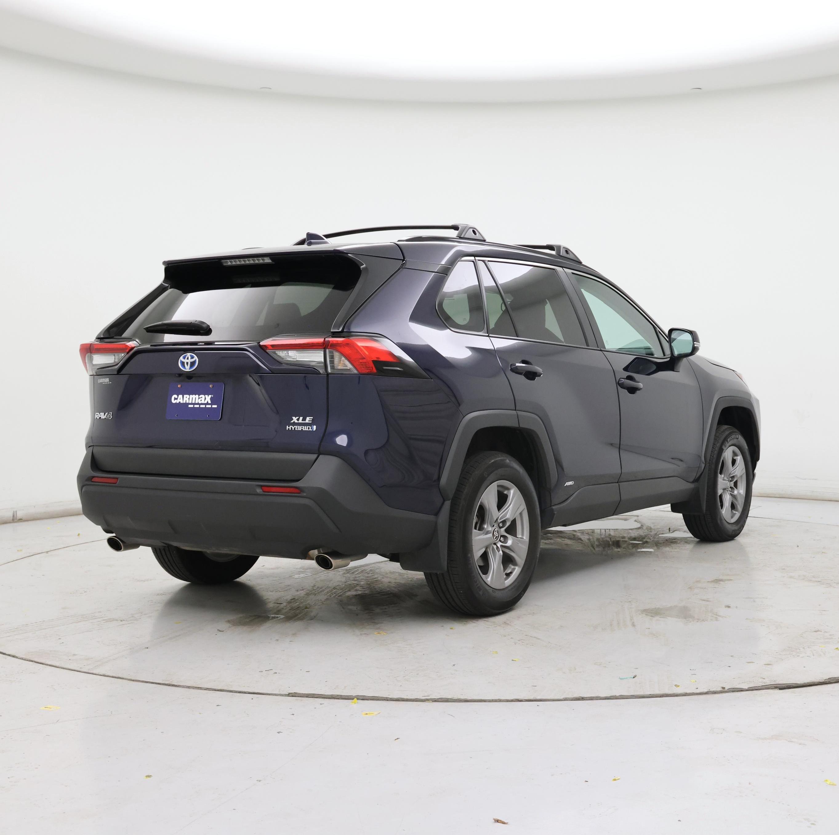 Thumbnail: 2024 Toyota RAV4 - 8