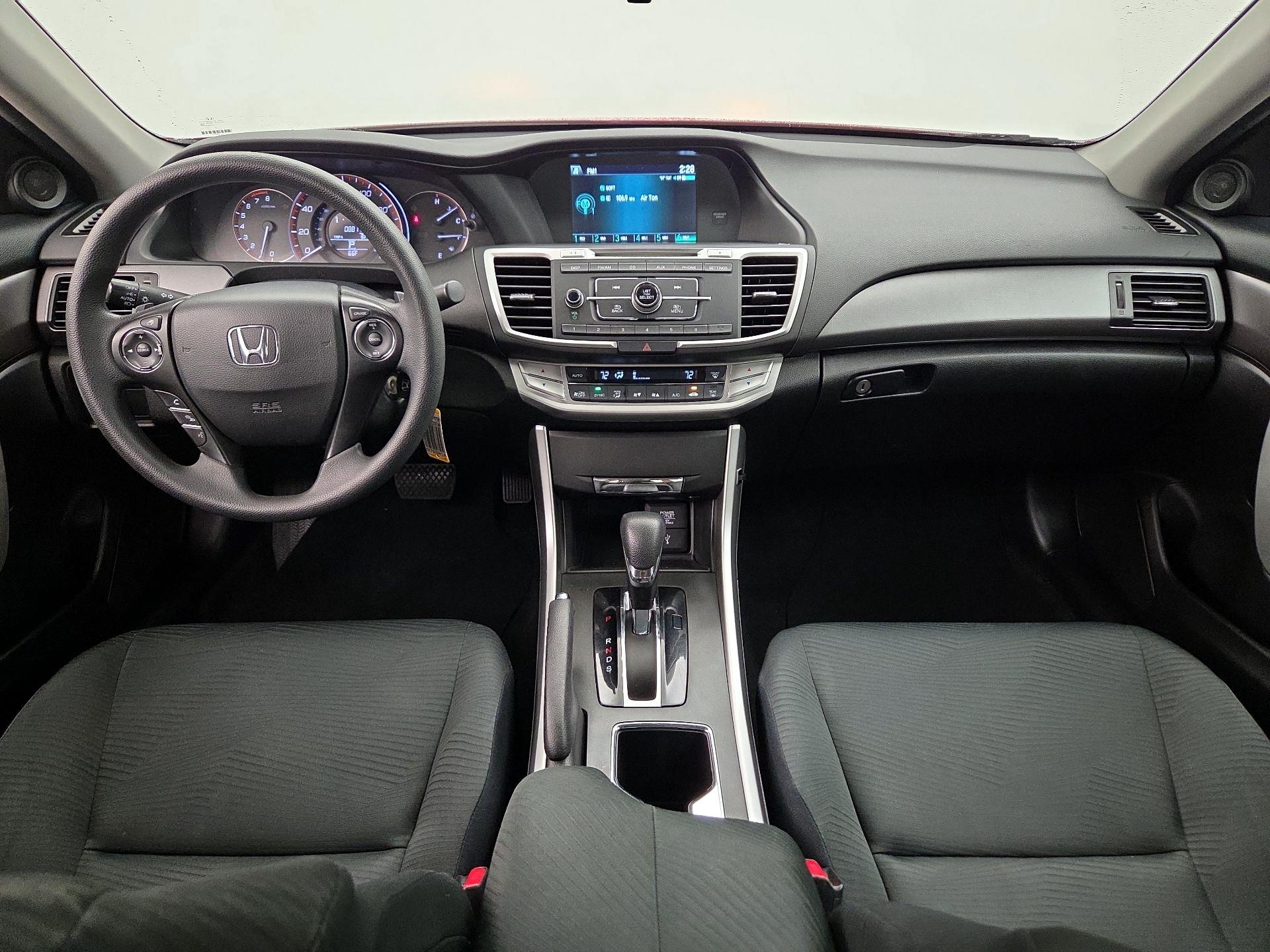 Thumbnail: 2015 Honda Accord - 9