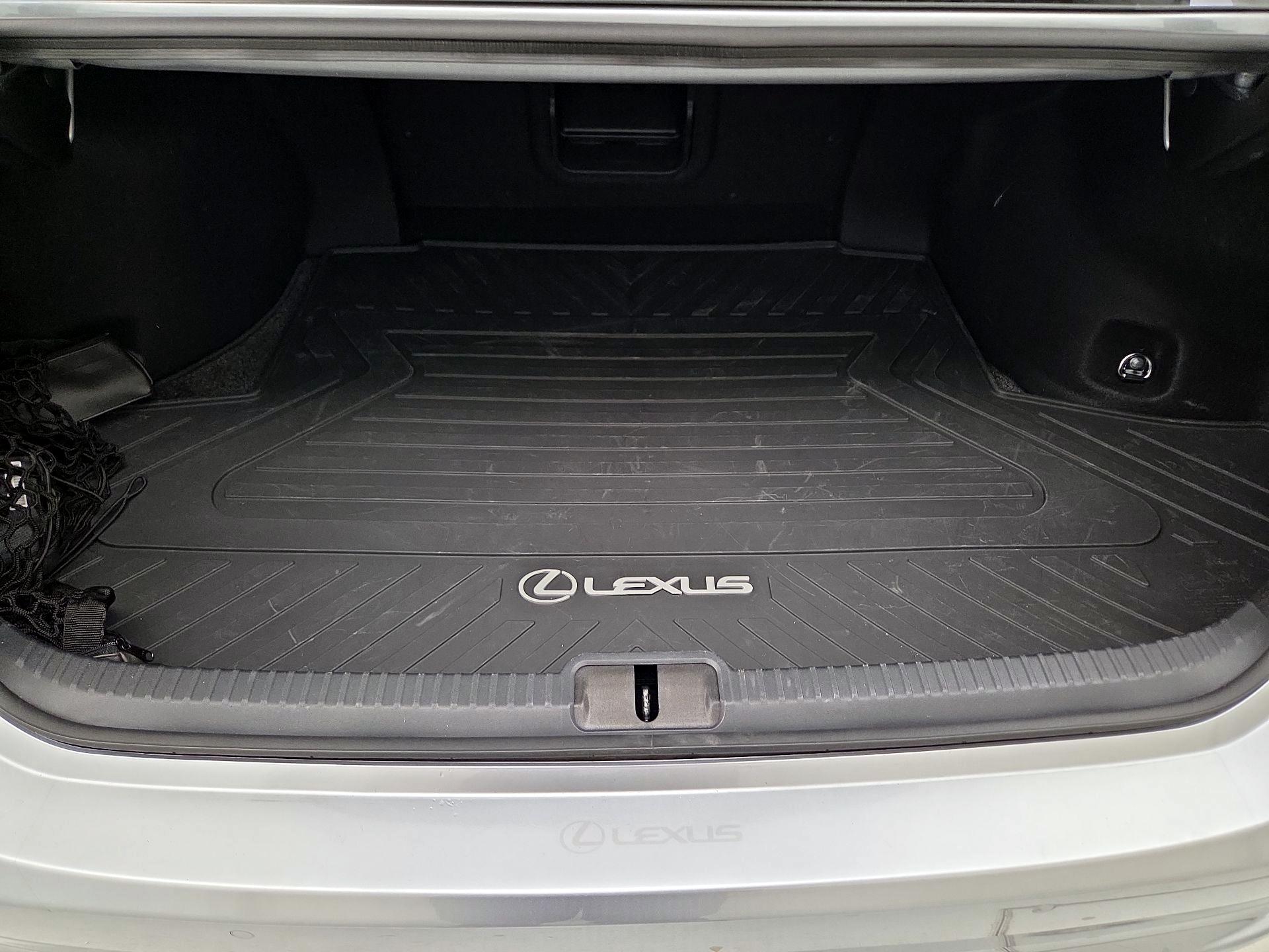 Thumbnail: 2024 Lexus ES - 20