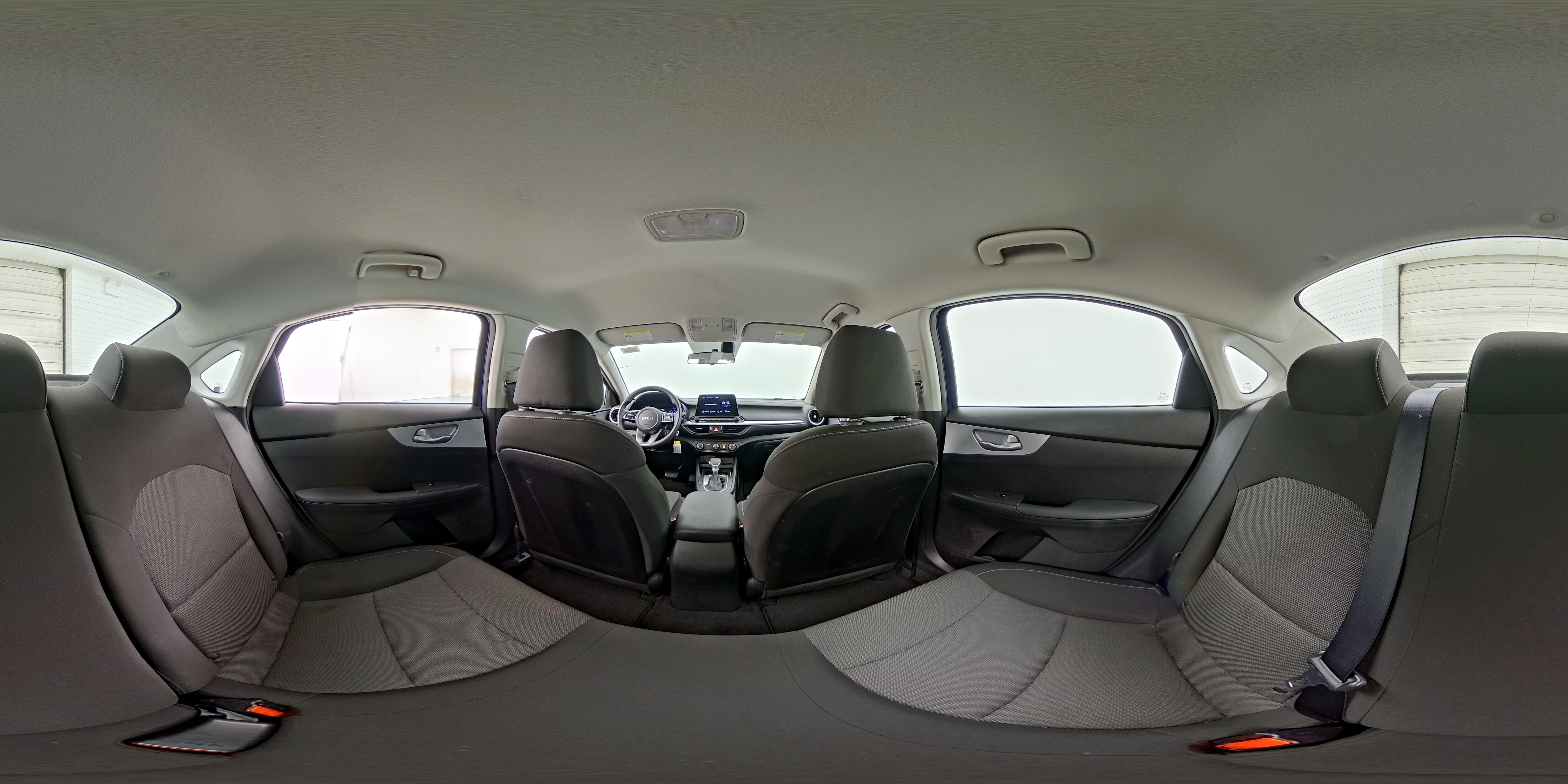2023 Kia Forte LXS - Photo 25