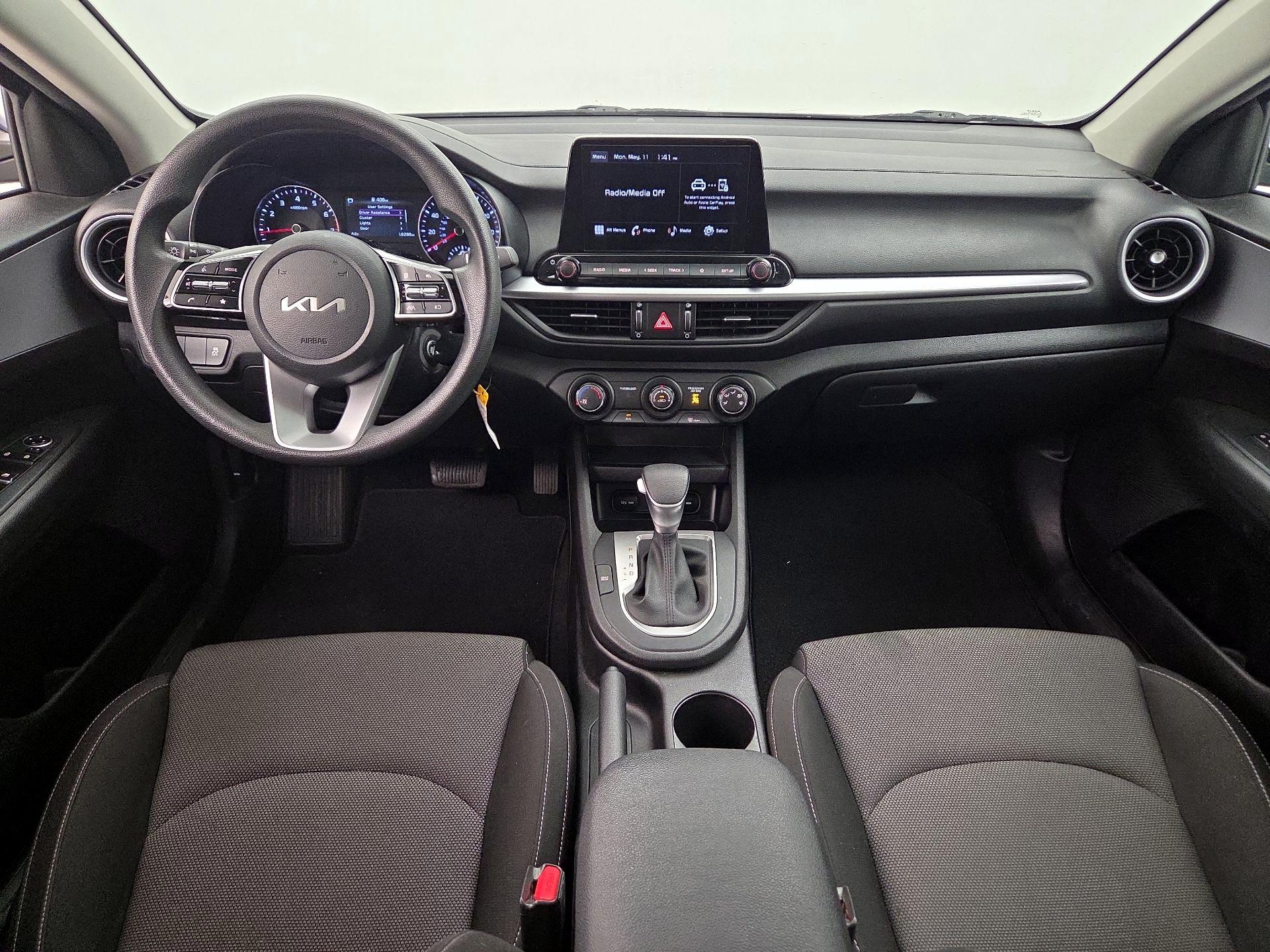 Thumbnail: 2023 Kia Forte - 9