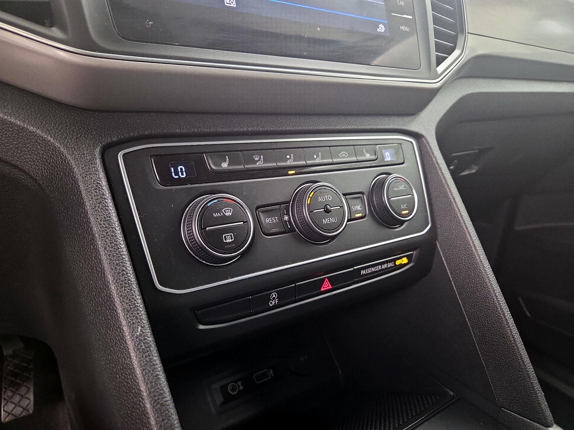 Thumbnail: 2019 Volkswagen Atlas - 16