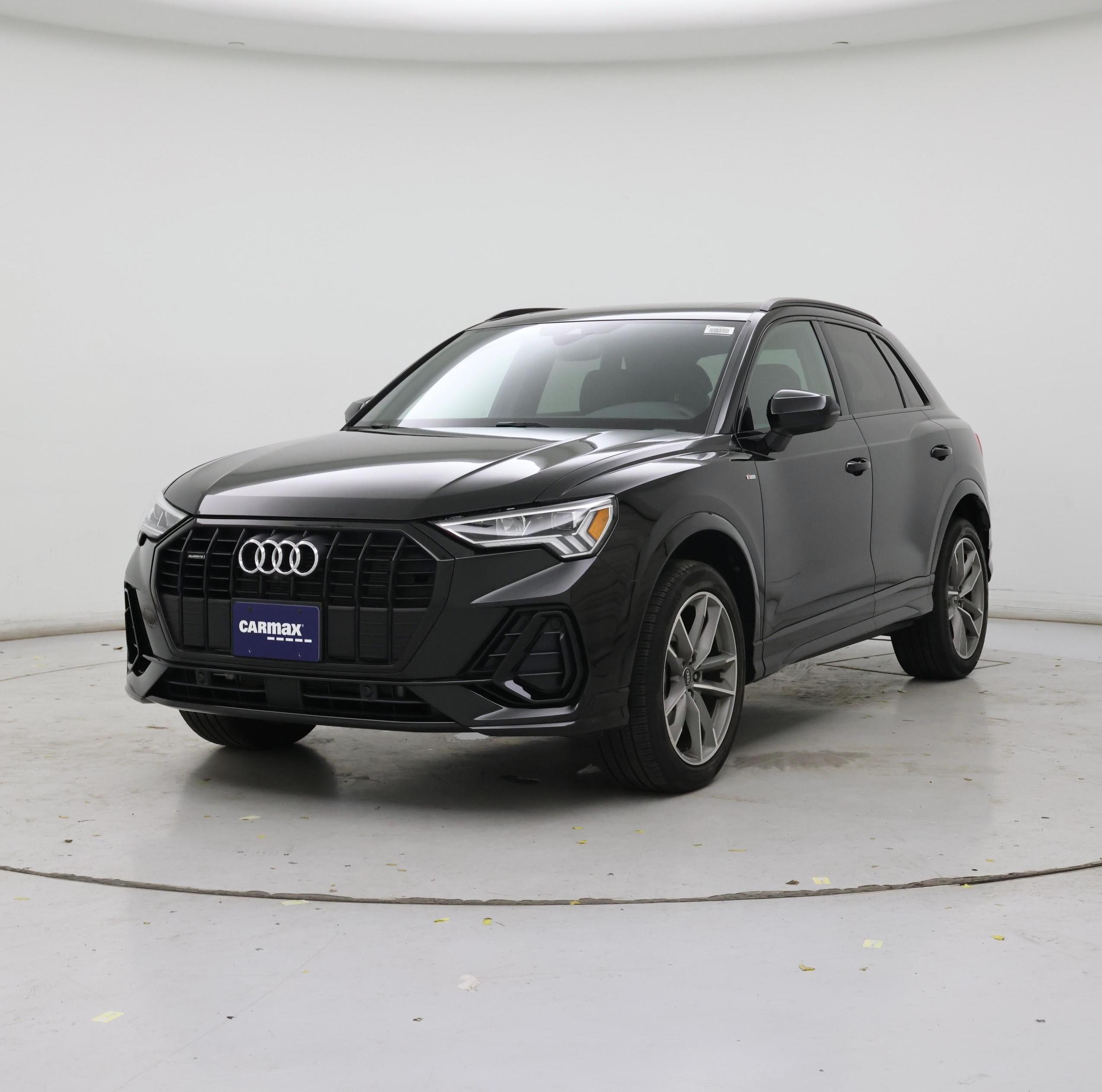 Thumbnail: 2022 Audi Q3 - 4