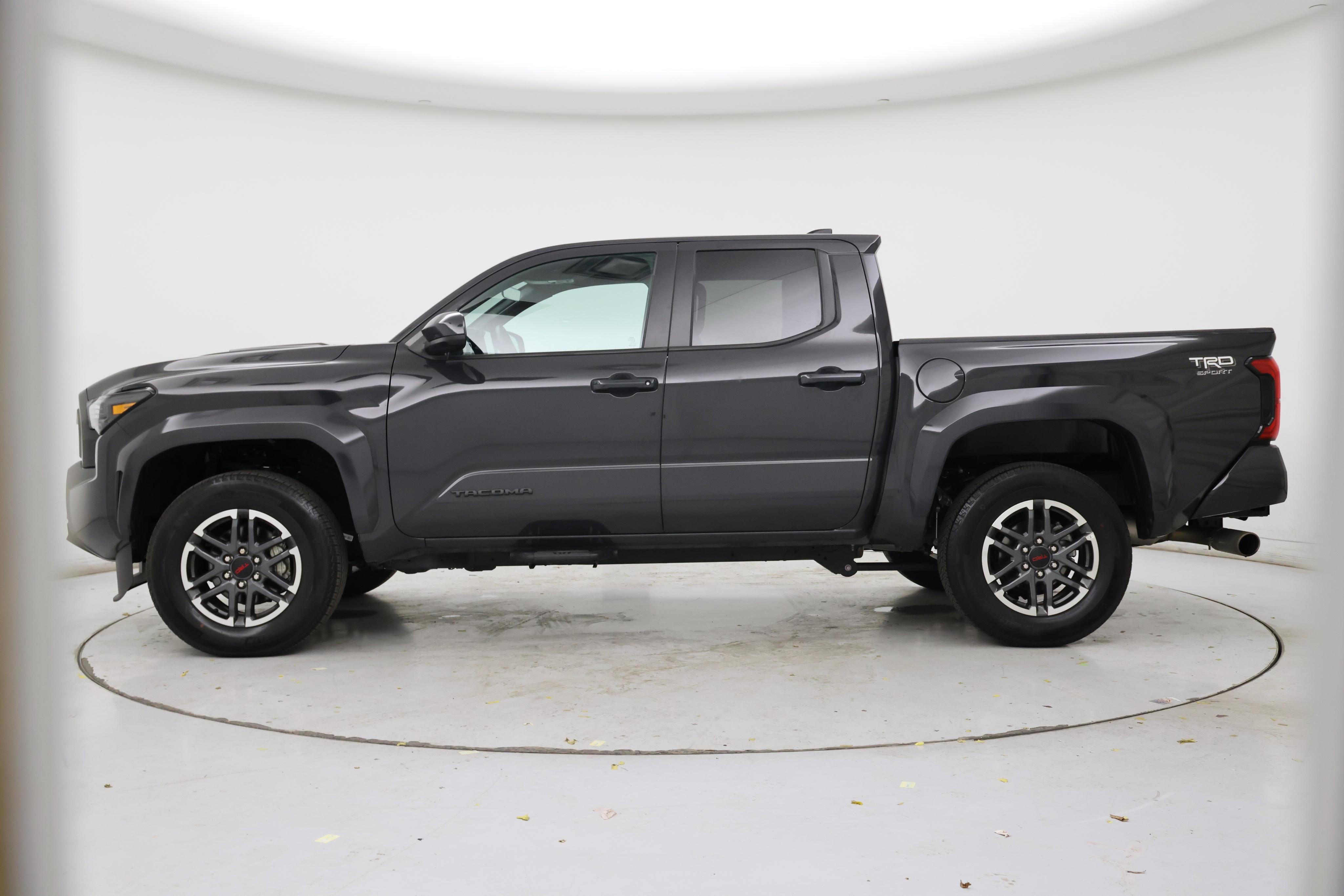 Thumbnail: 2024 Toyota Tacoma - 3