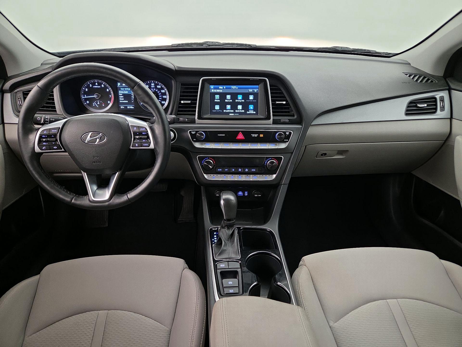 Thumbnail: 2019 Hyundai Sonata - 9