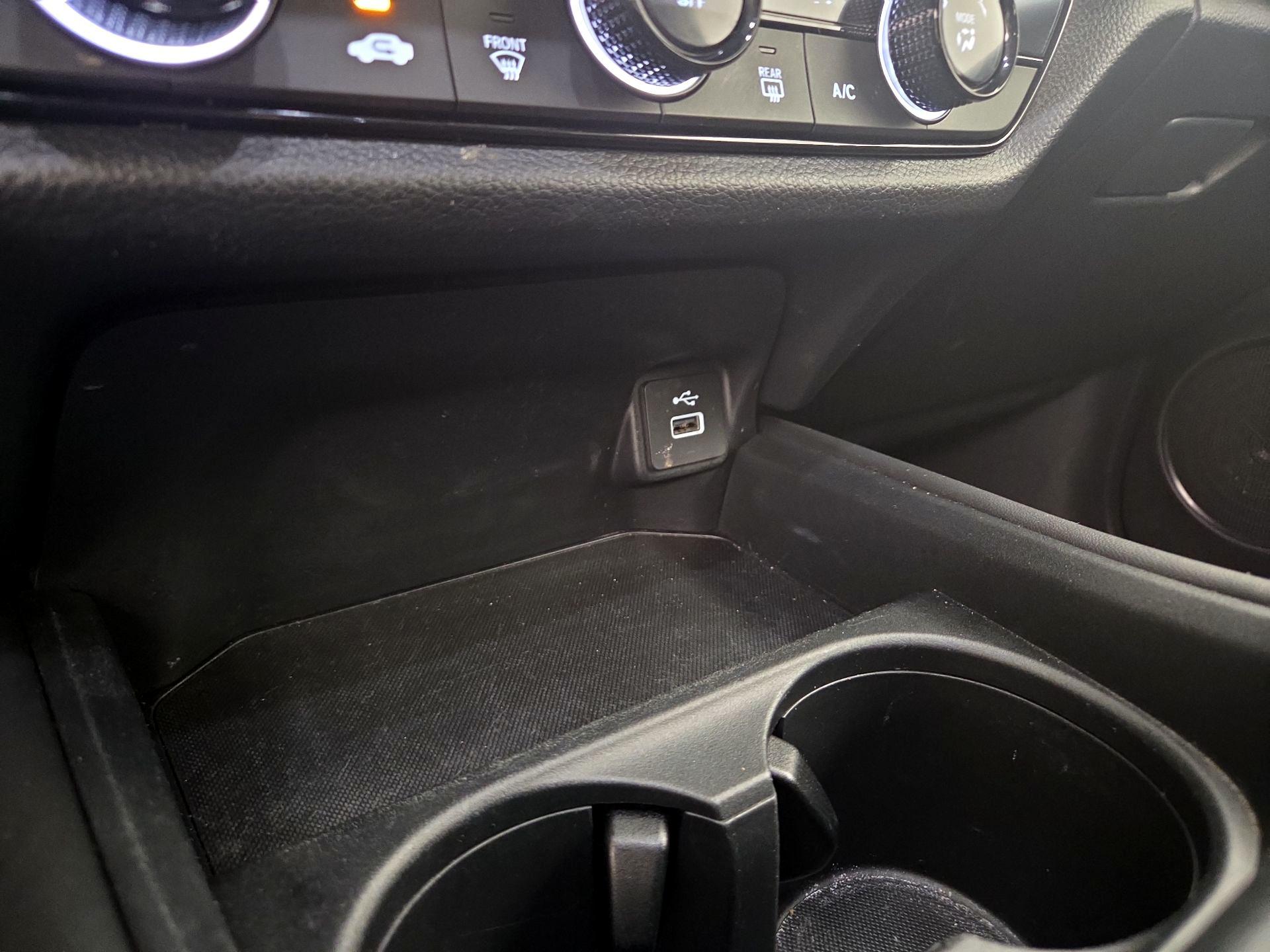 Thumbnail: 2023 Honda HR-V - 17