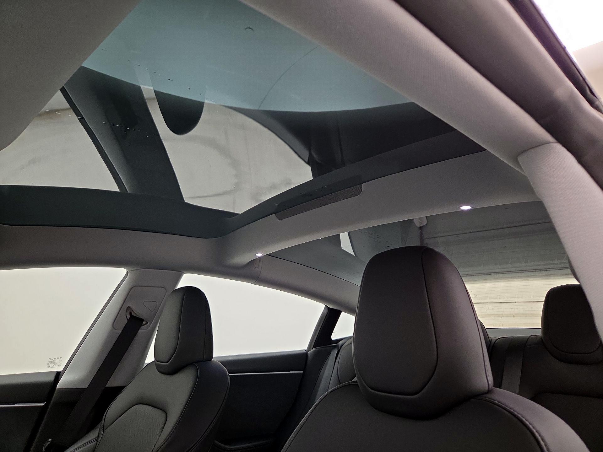 Thumbnail: 2024 Tesla Model 3 - 19