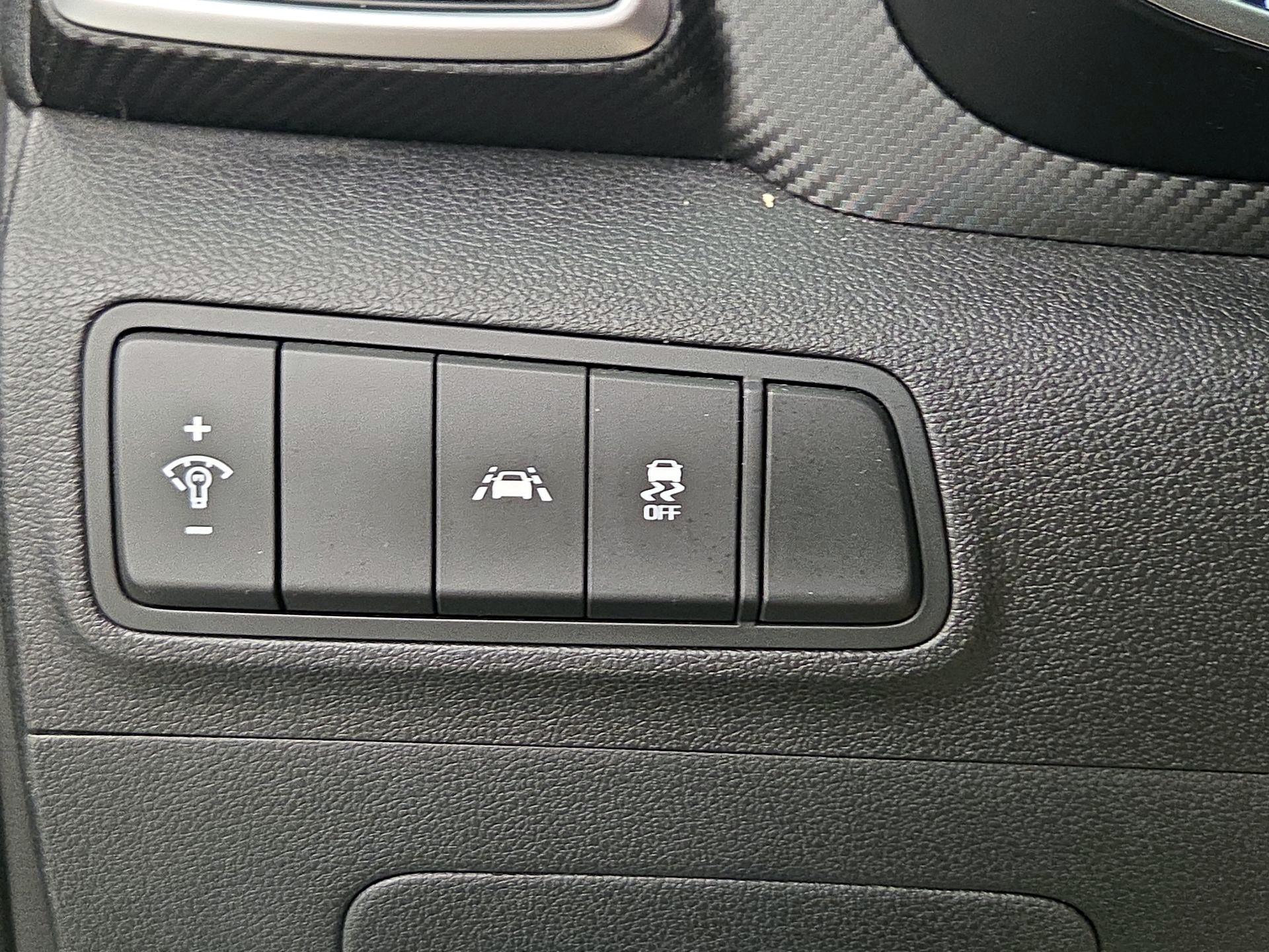 Thumbnail: 2019 Hyundai Tucson - 13