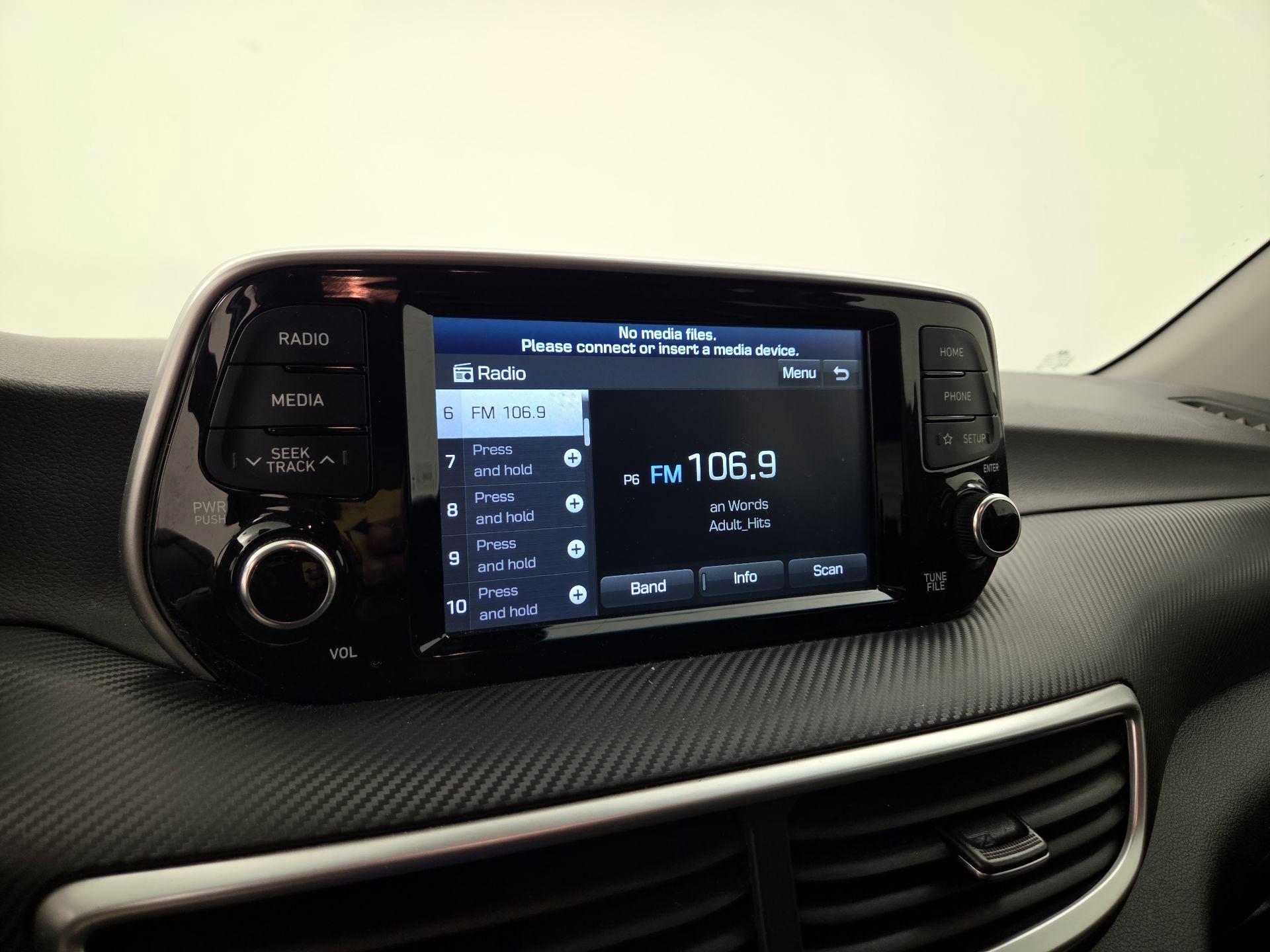 Thumbnail: 2019 Hyundai Tucson - 15