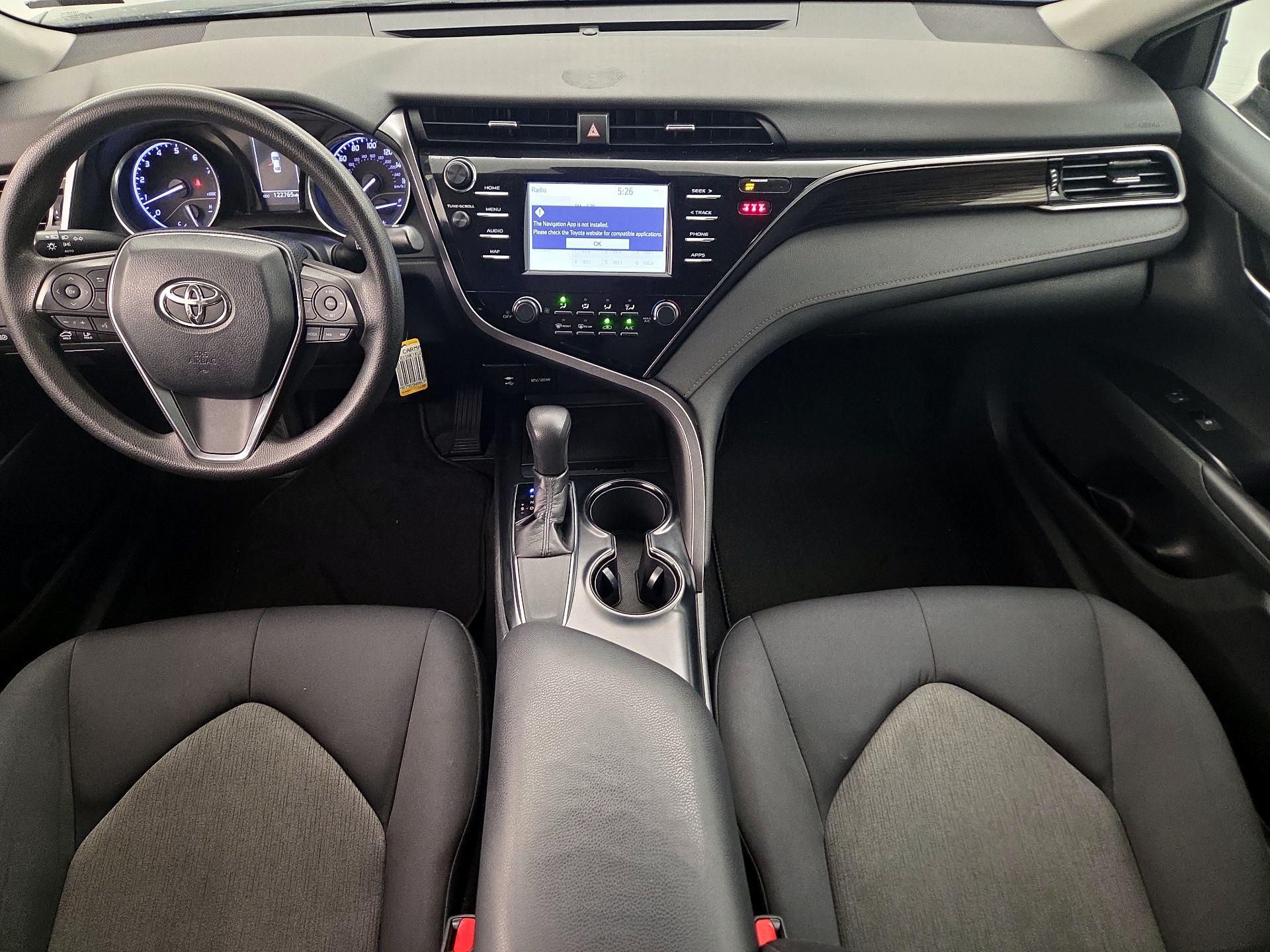 Thumbnail: 2019 Toyota Camry - 9