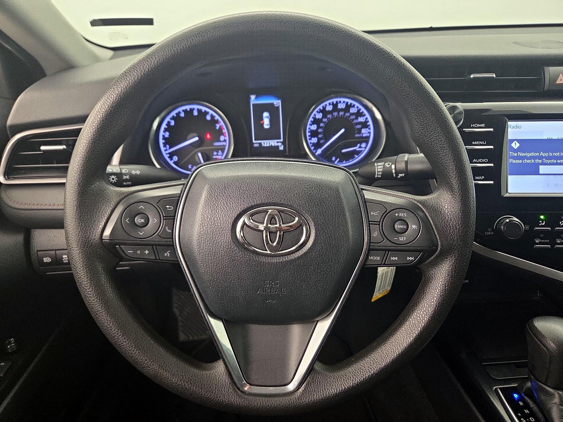 Thumbnail: 2019 Toyota Camry - 10
