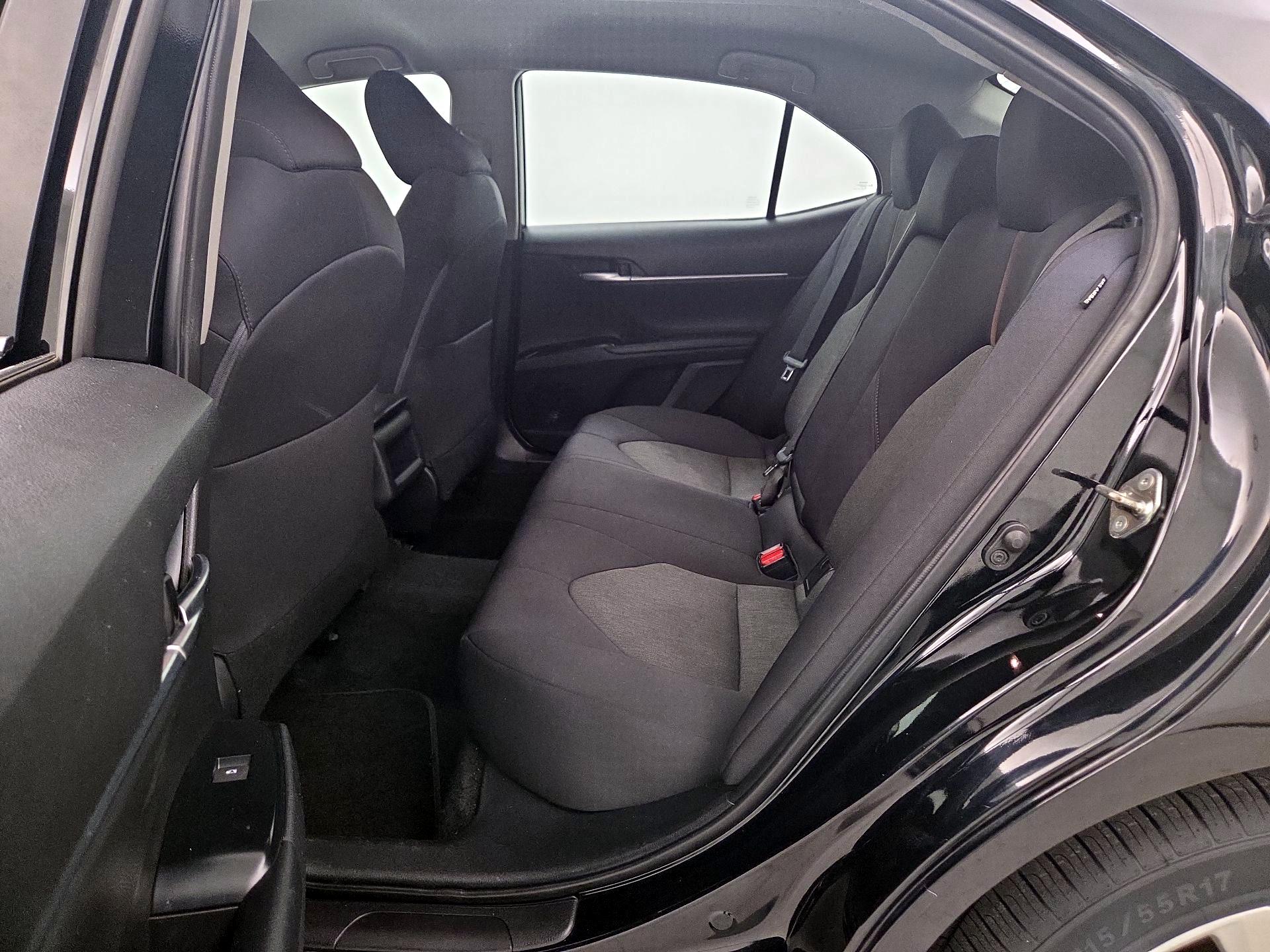 Thumbnail: 2019 Toyota Camry - 19