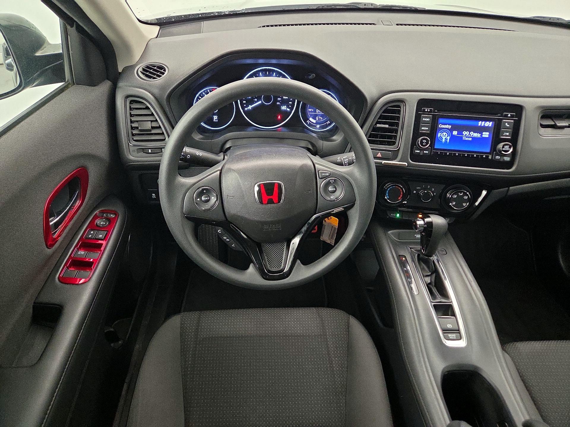 Thumbnail: 2019 Honda HR-V - 10