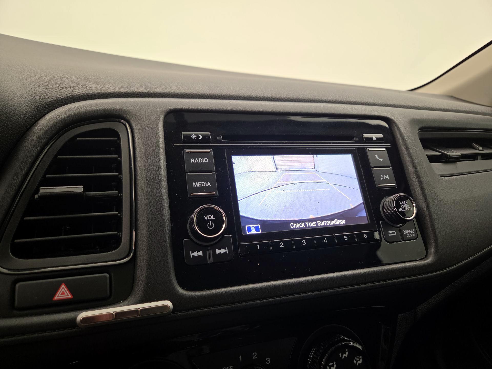 Thumbnail: 2019 Honda HR-V - 14
