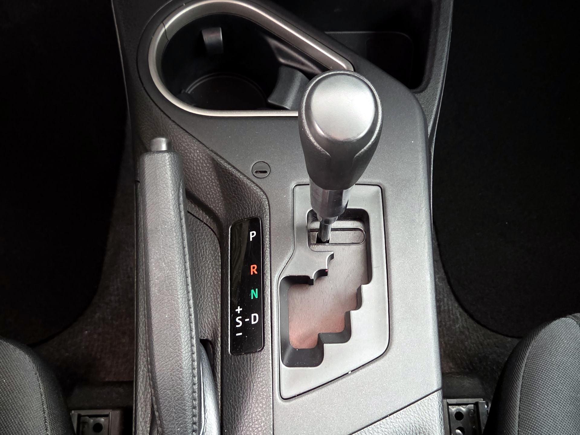 Thumbnail: 2016 Toyota RAV4 - 17